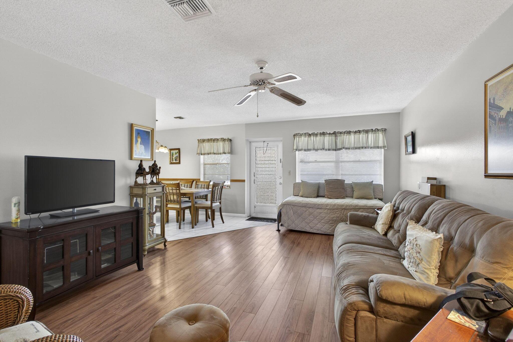 272 Bedford K, West Palm Beach, FL 33417, West Palm Beach - Photo 3