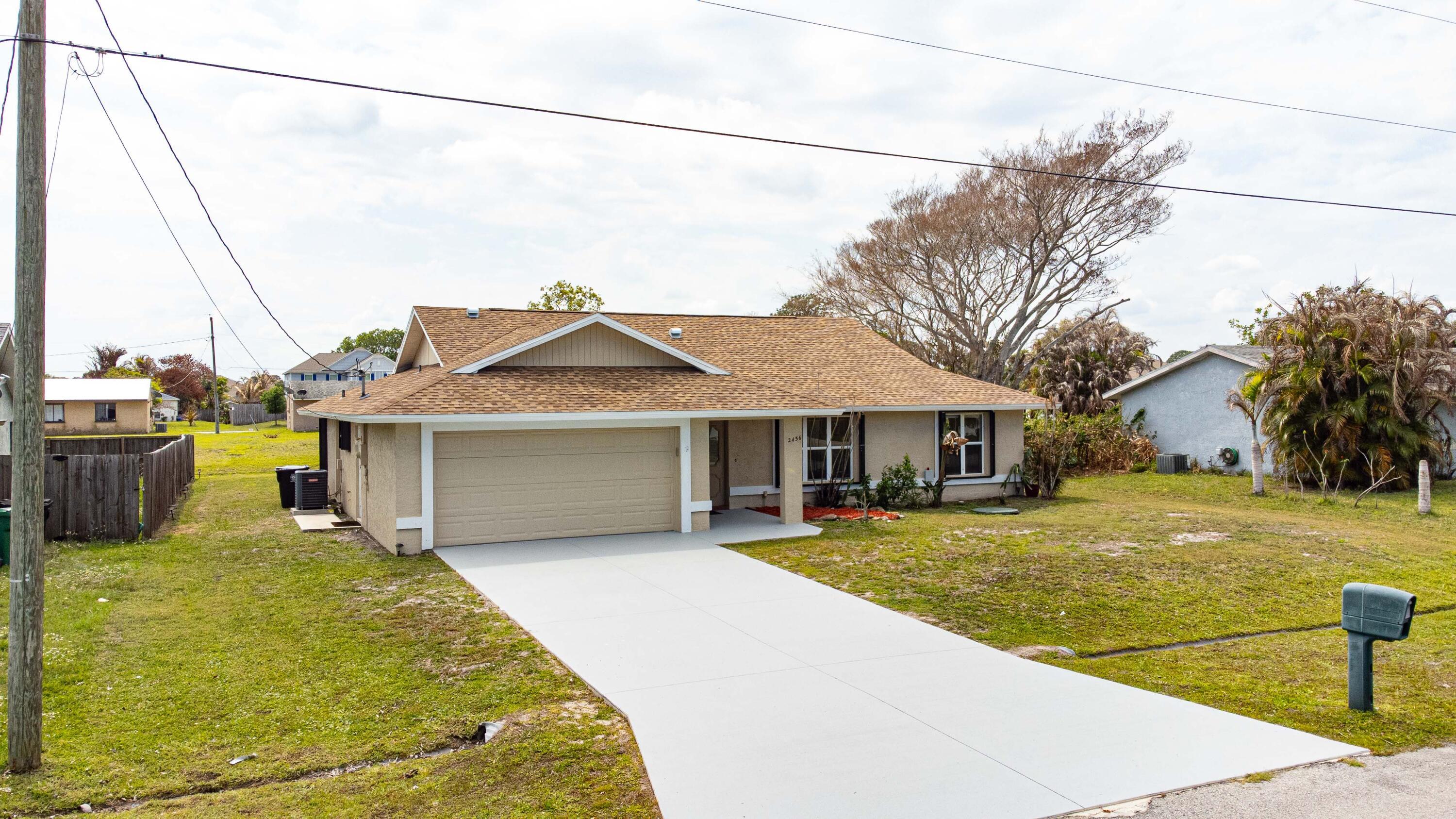 2456 SE Trail Avenue, Port St. Lucie, FL 34952, Port St. Lucie