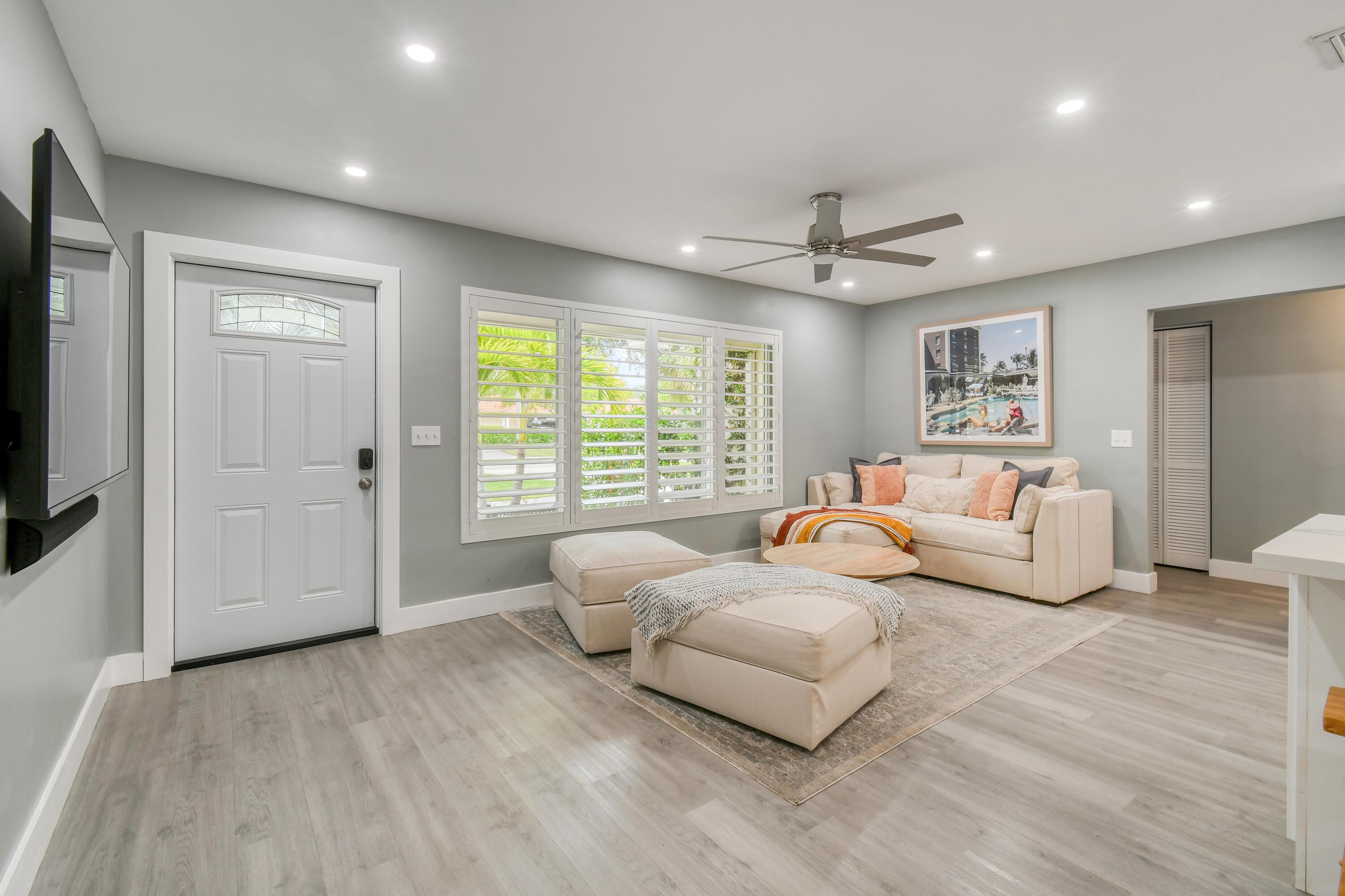 400 Tequesta Drive, Tequesta, FL 33469, Tequesta - Photo 2