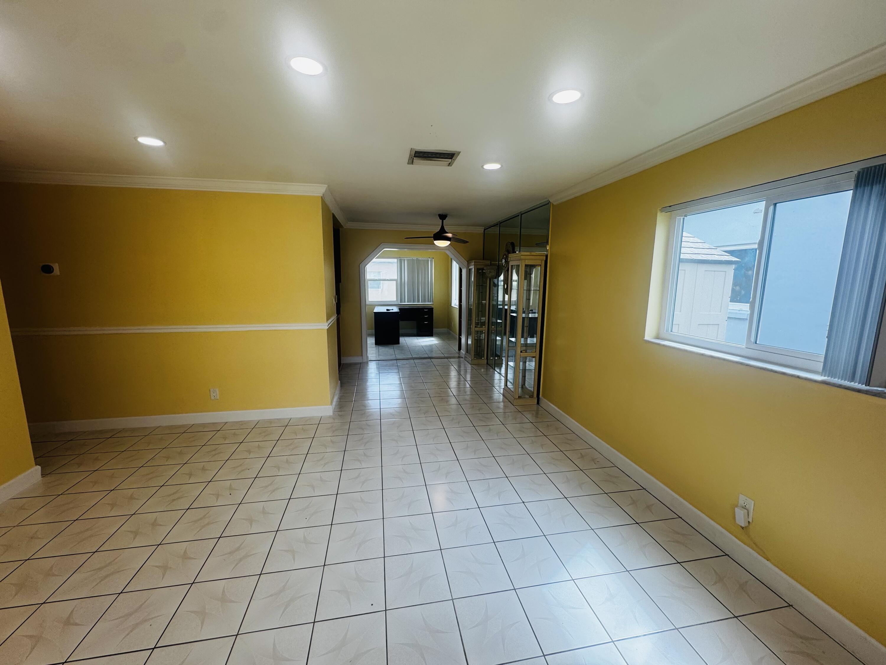 7502 NW 58th Court, Tamarac, FL 33321, Tamarac - Photo 3