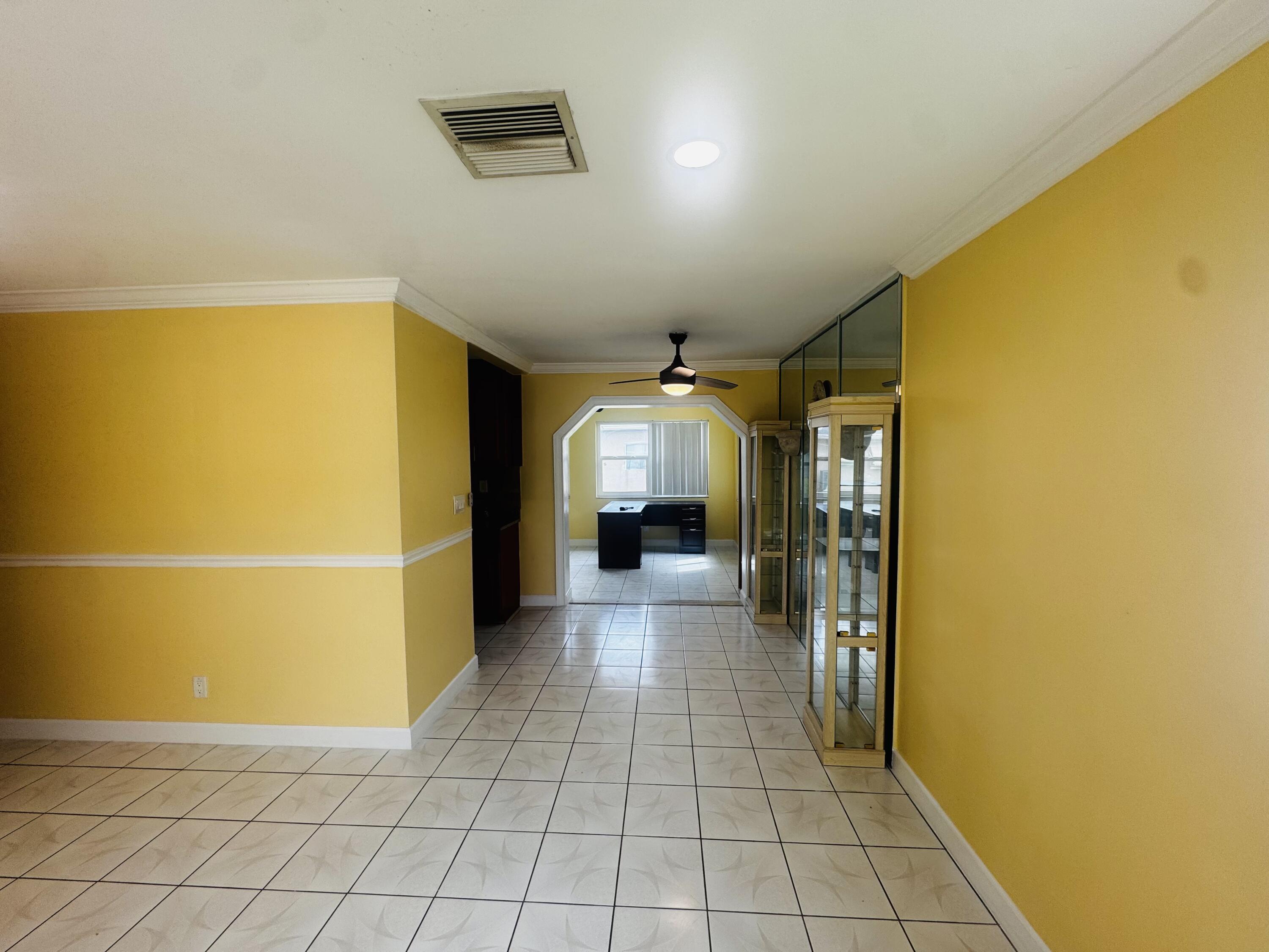 7502 NW 58th Court, Tamarac, FL 33321, Tamarac - Photo 4