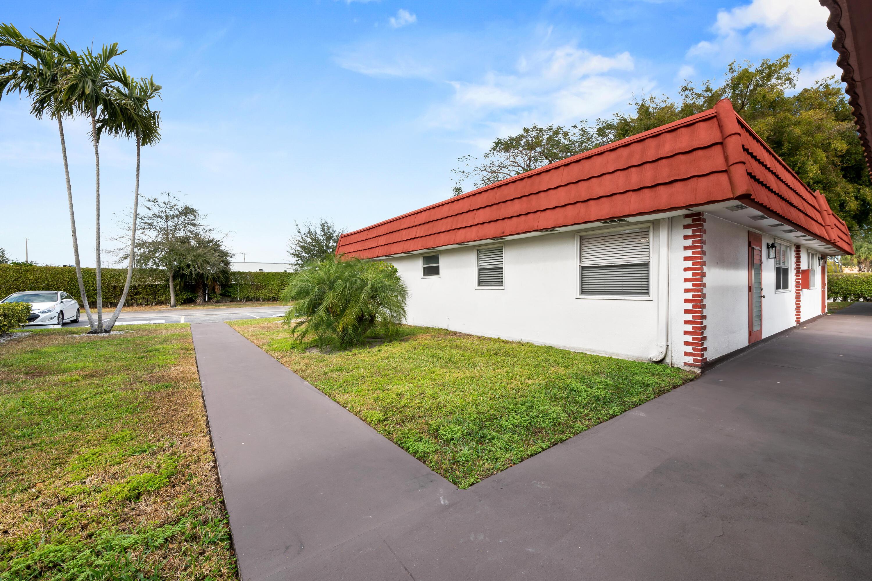 4 Seville Terrace 4, Delray Beach, FL 33446, Delray Beach - Photo 3