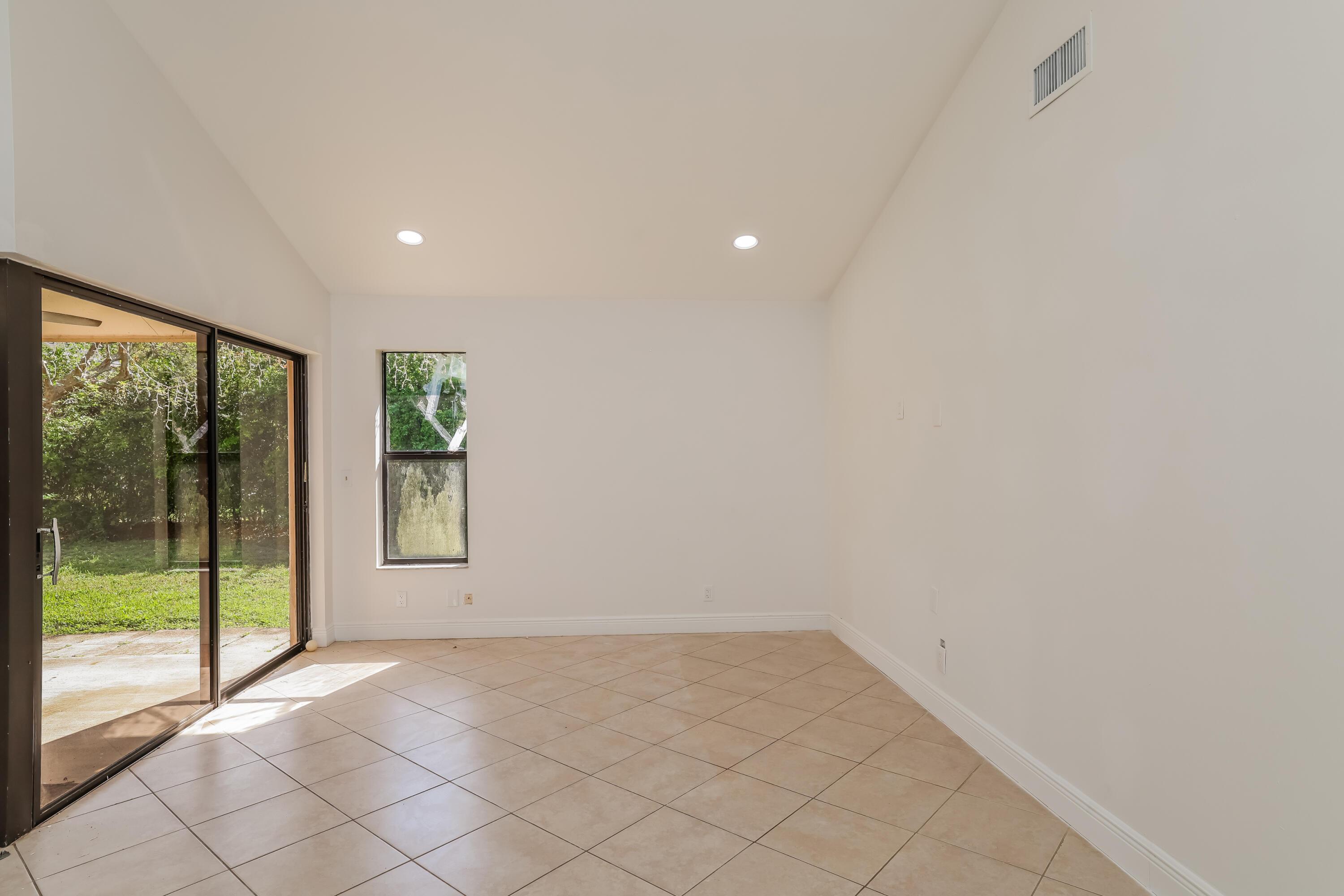5134 NW 42nd Terrace, Coconut Creek, FL 33073, Coconut Creek - Photo 4