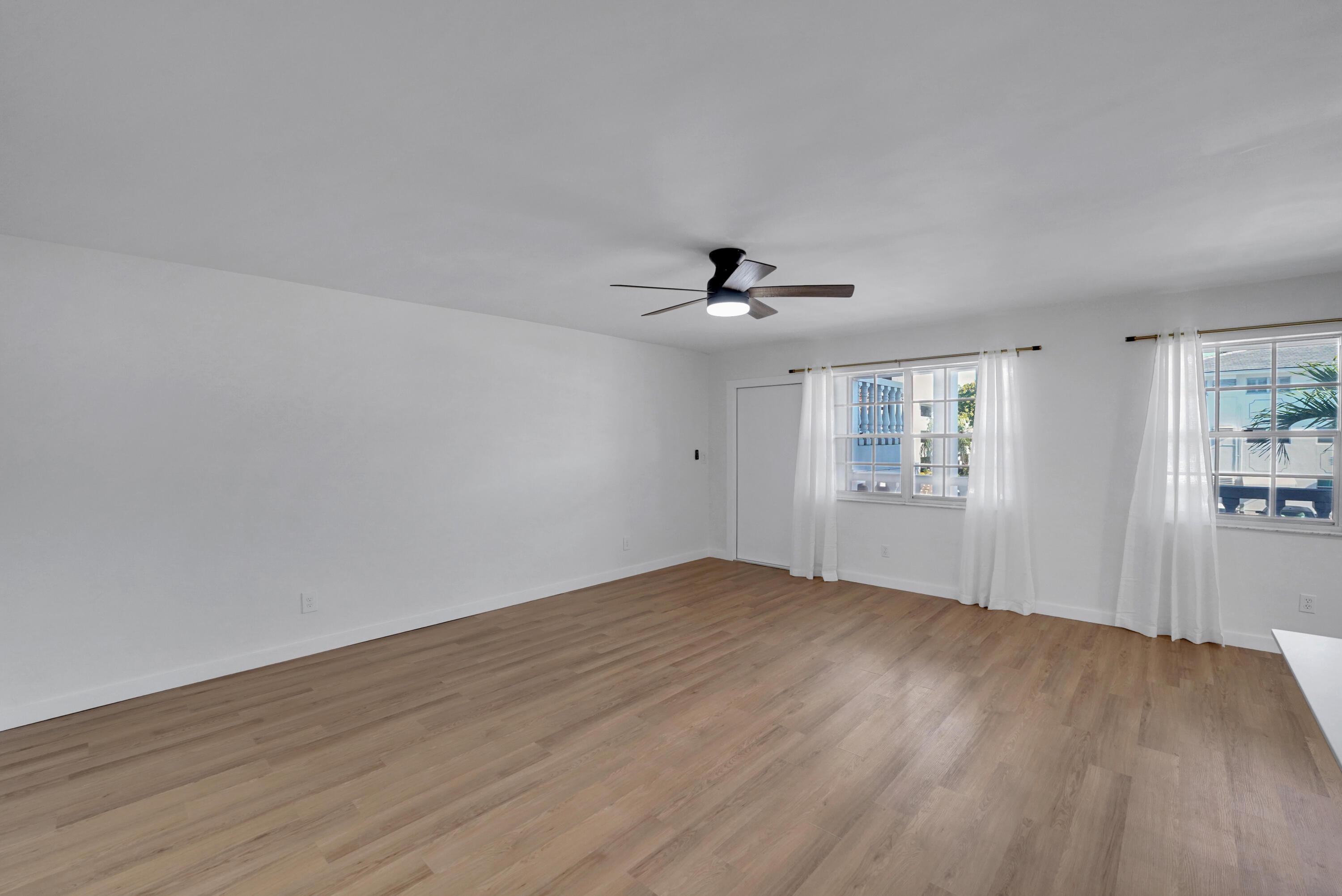 5203 NE 24th Terrace B207, Fort Lauderdale, FL 33308, Fort Lauderdale - Photo 3