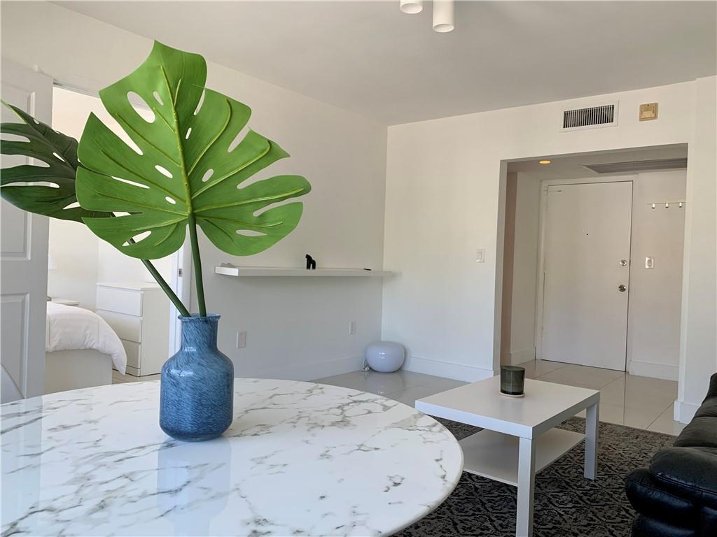 1480 Euclid Avenue 103, Miami Beach, FL 33139, Miami Beach - Photo 2