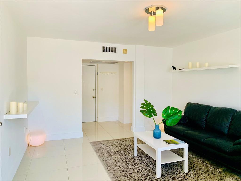 1480 Euclid Avenue 103, Miami Beach, FL 33139, Miami Beach - Photo 4