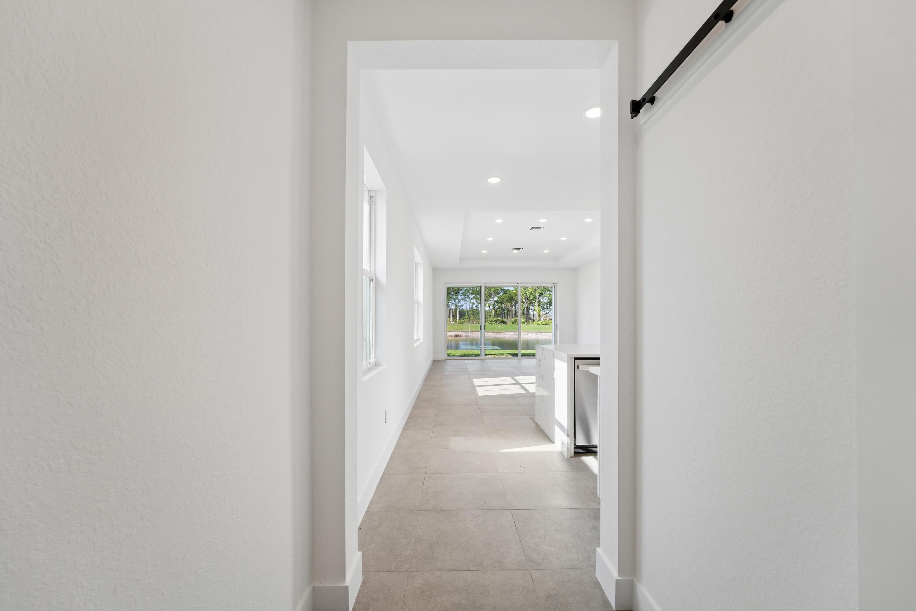 6196 NW Tuckaway Avenue 173, Port St. Lucie, FL 34987, Port St. Lucie - Photo 4