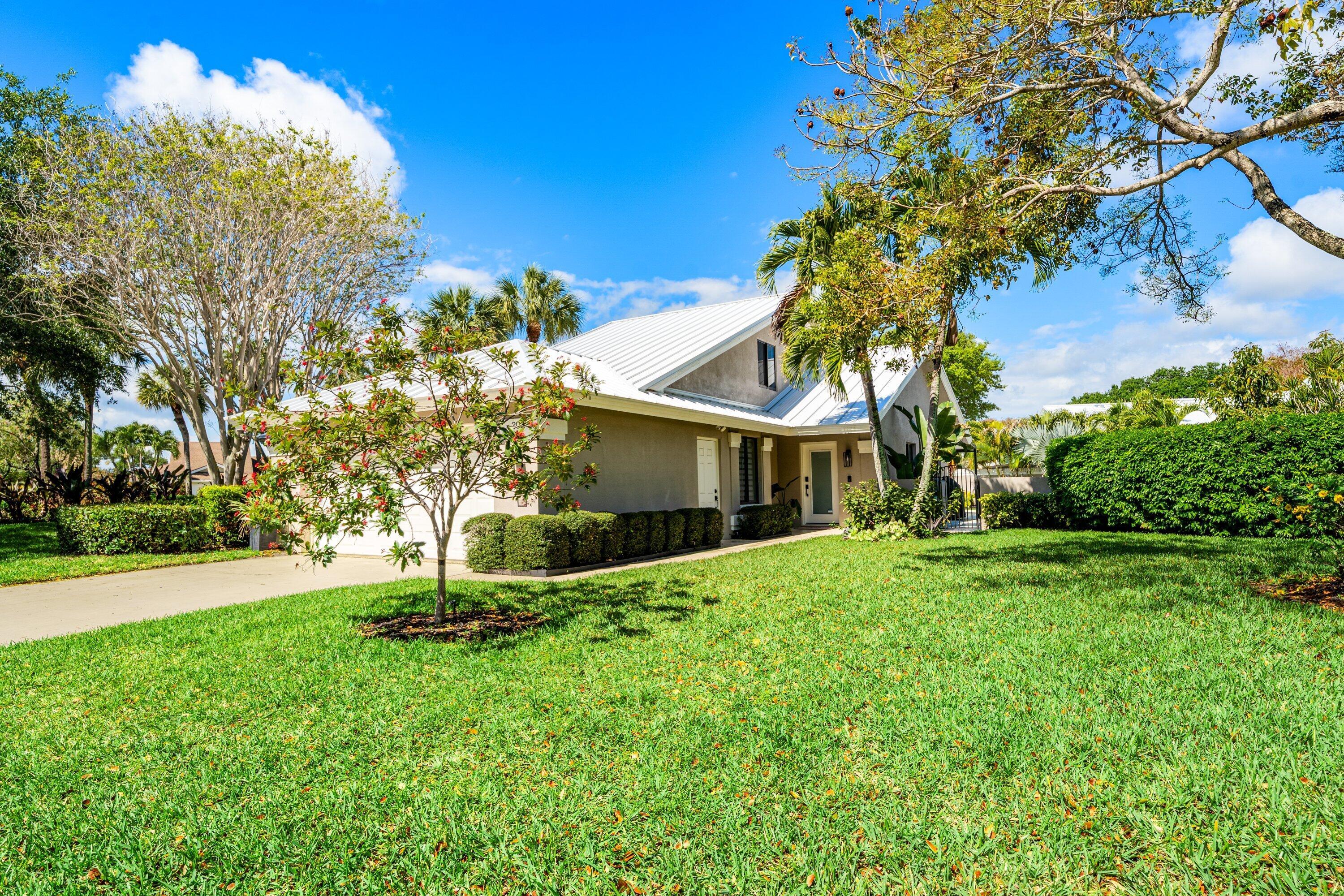 306 Leeward Drive, Jupiter, FL 33477, Jupiter - Photo 2