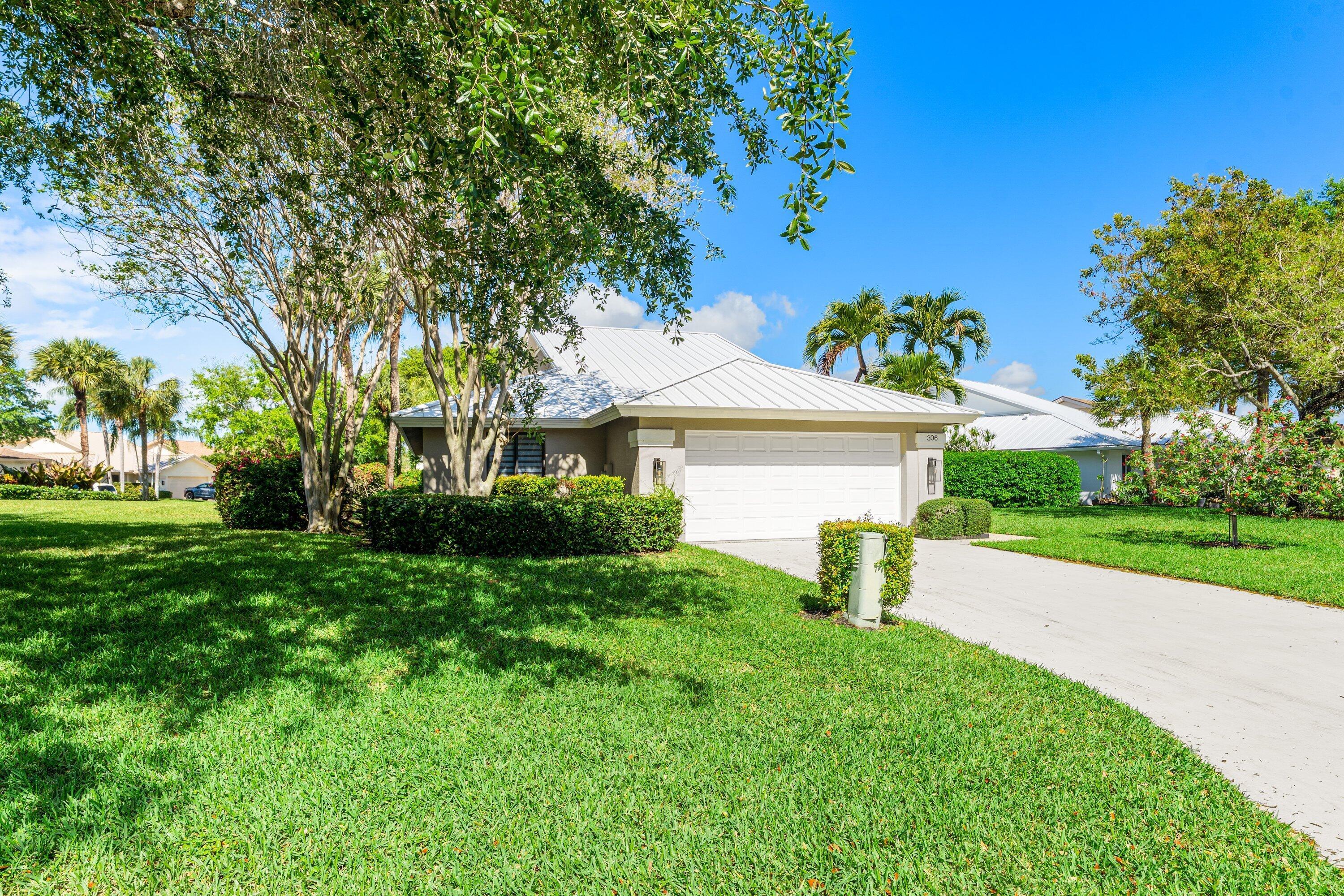 306 Leeward Drive, Jupiter, FL 33477, Jupiter - Photo 3