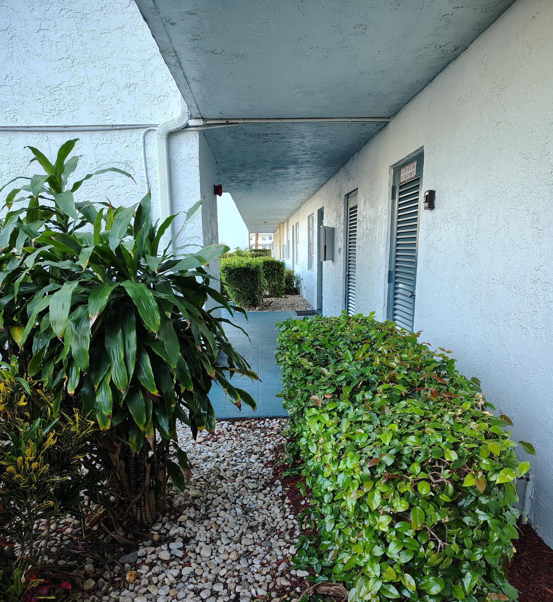 7680 NW 18th Street 105, Margate, FL 33063, Margate - Photo 4
