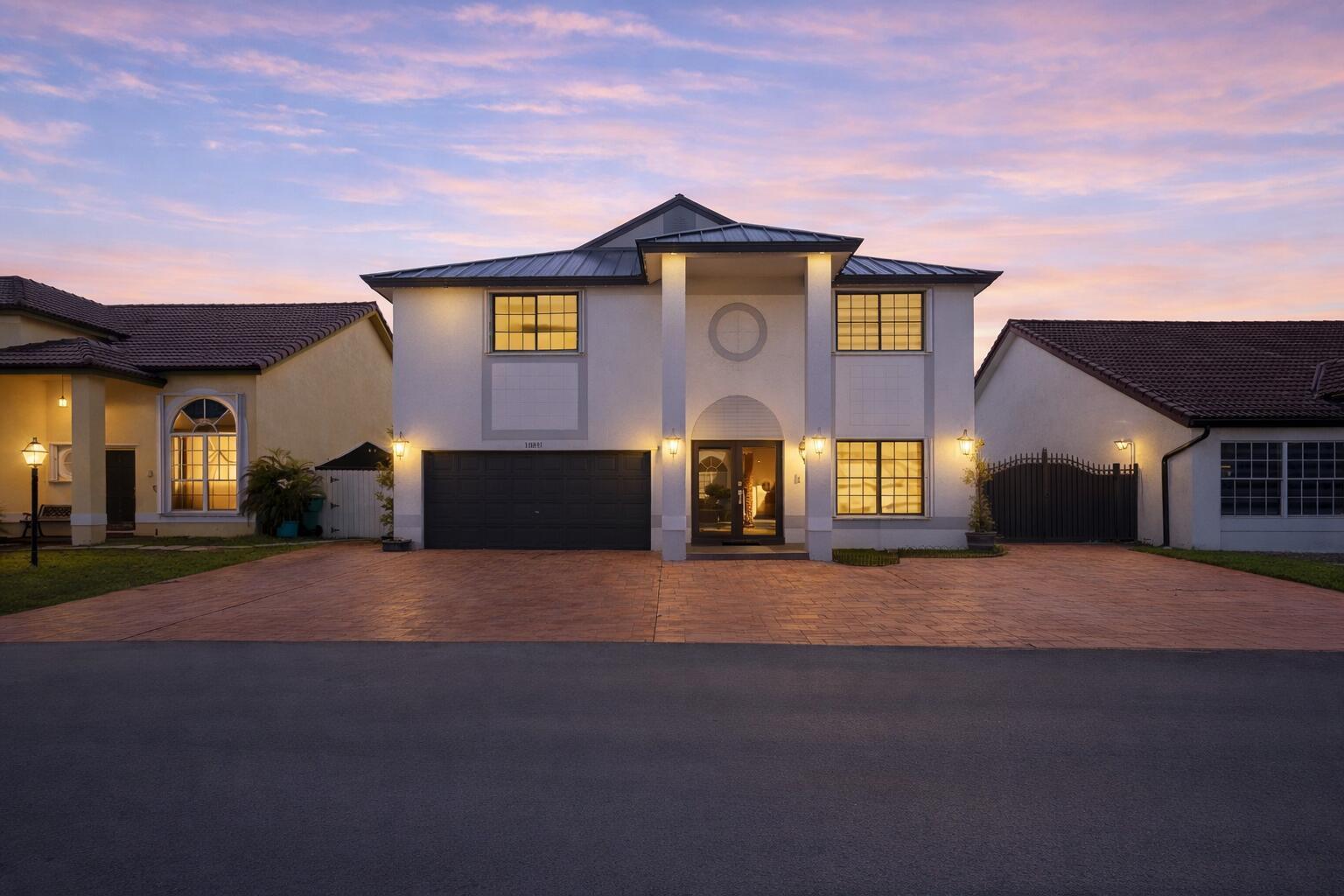 18811 NW 80th Avenue, Hialeah, FL 33015, Hialeah