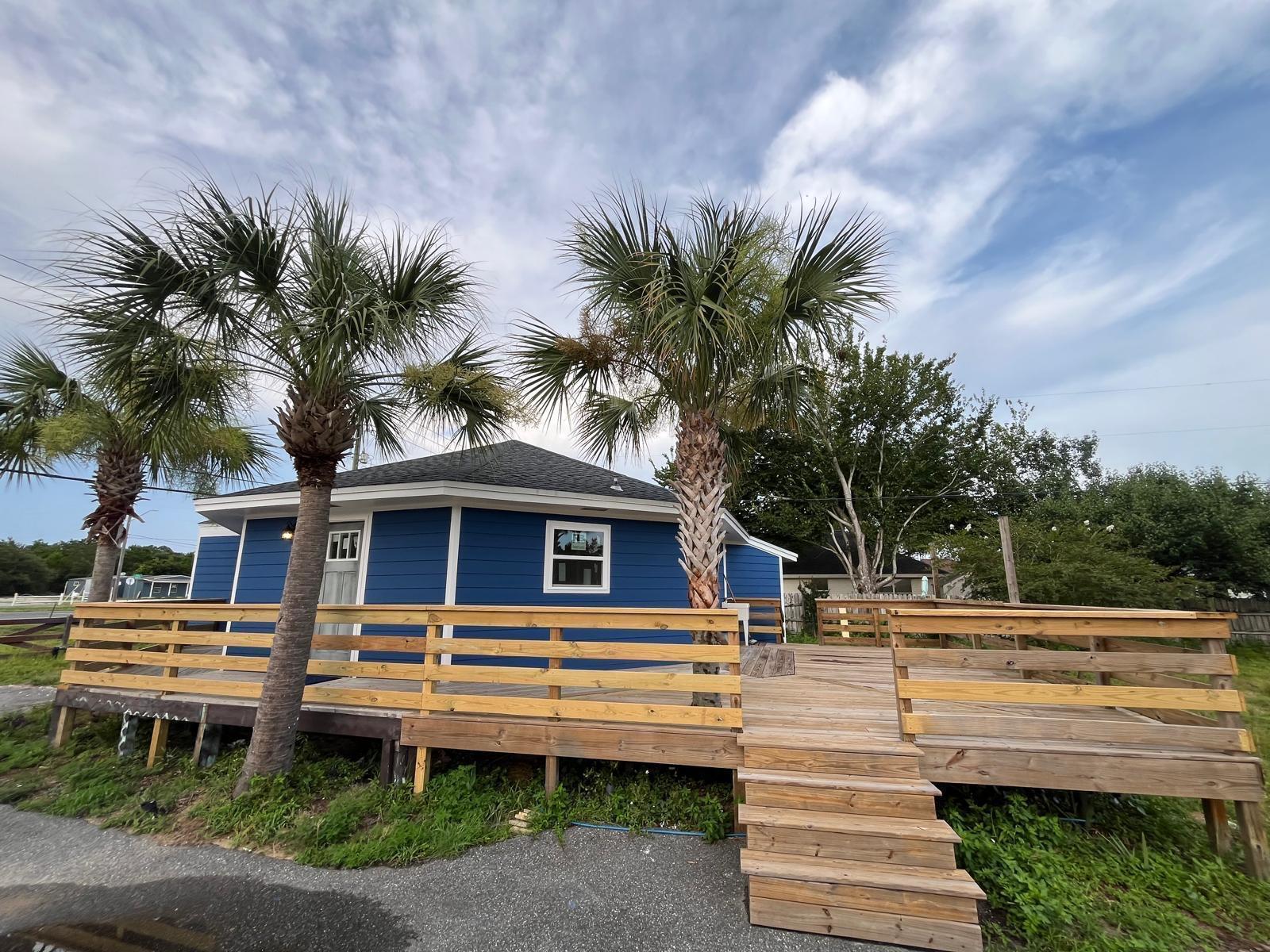 2040 Falconhurst Place 2040, Navarre, FL 32566, Navarre - Photo 2