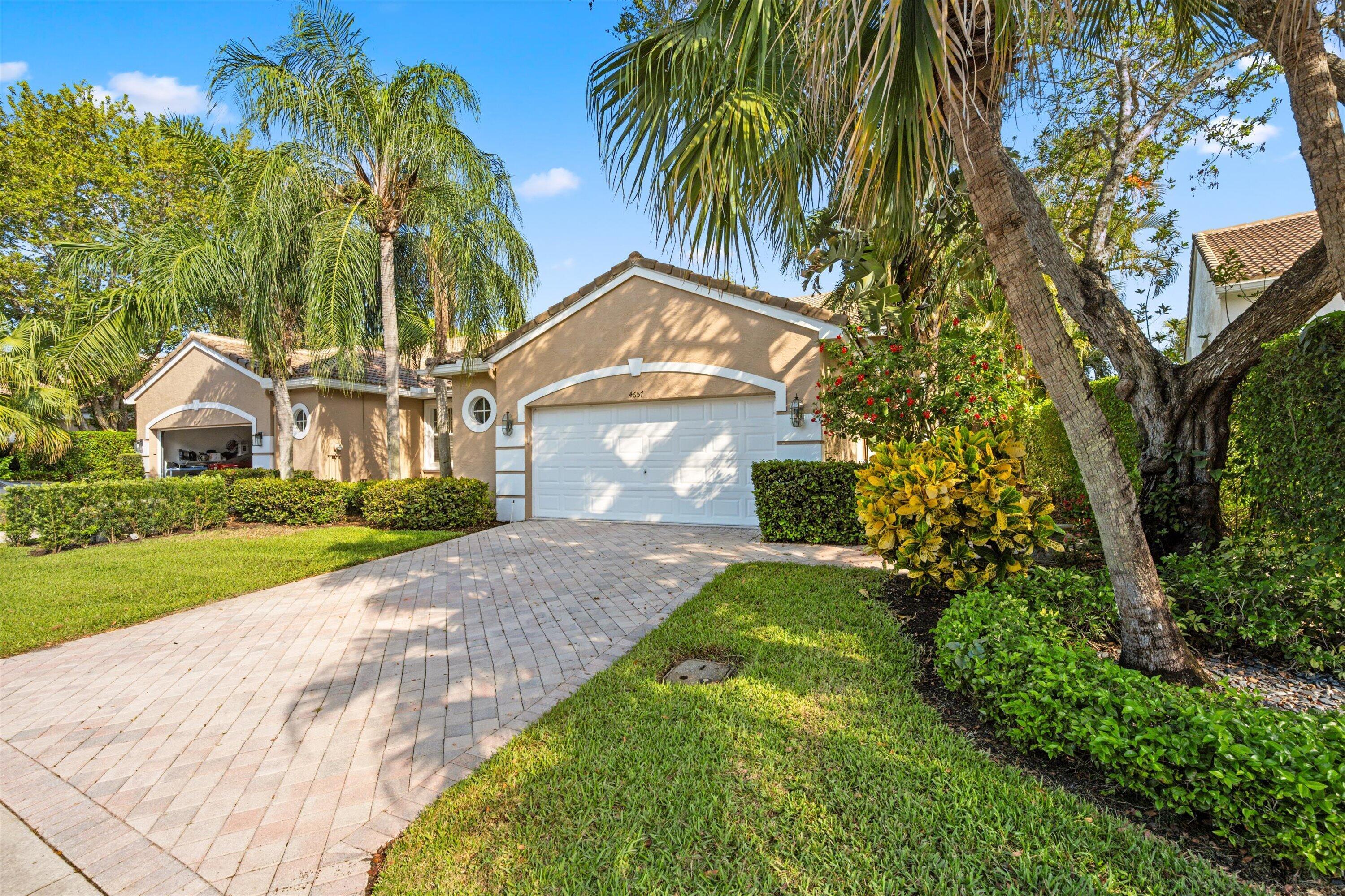 4657 Carlton Golf Drive, Lake Worth, FL 33449, Lake Worth