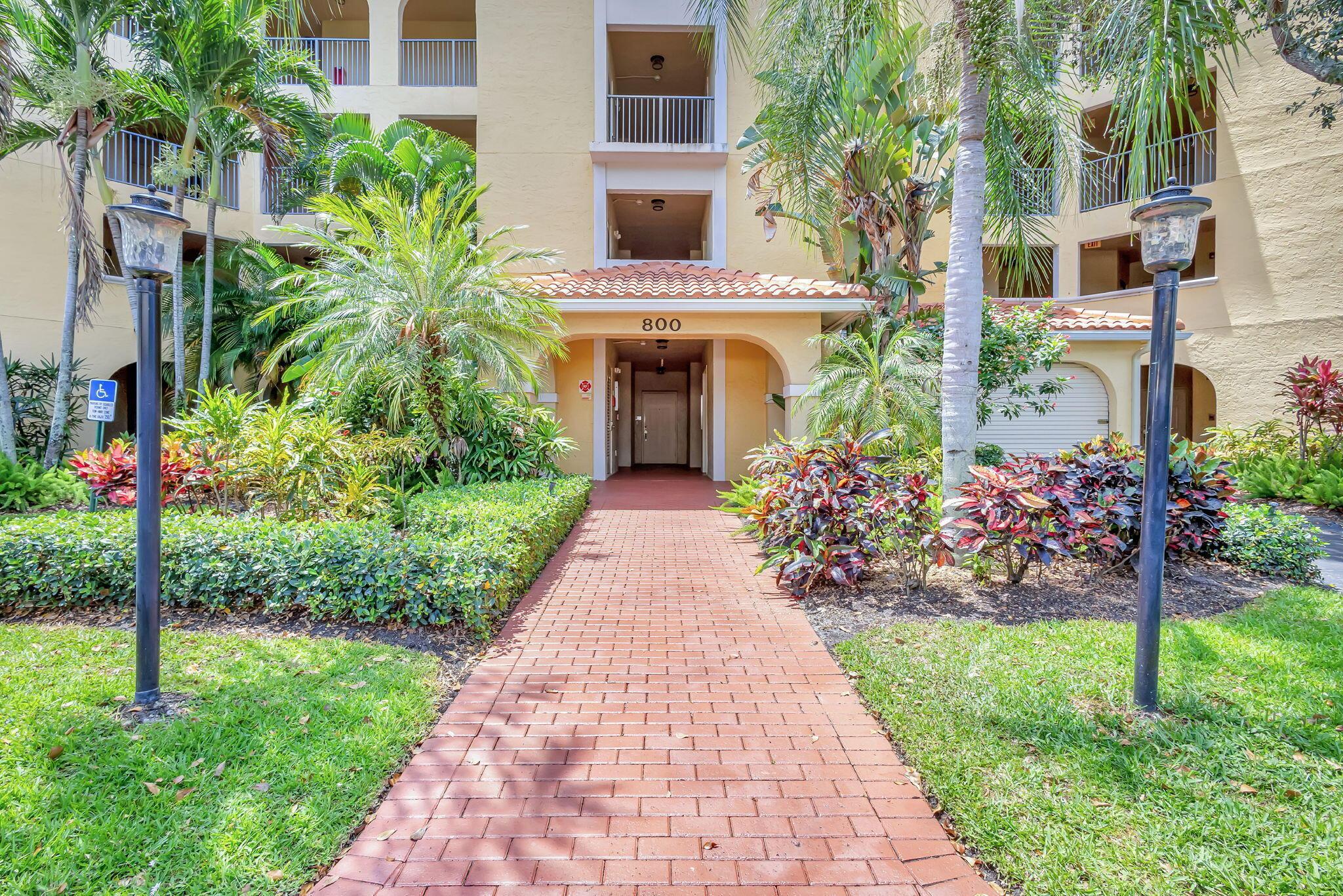 800 Uno Lago Drive 302, Juno Beach, FL 33408, Juno Beach - Photo 4