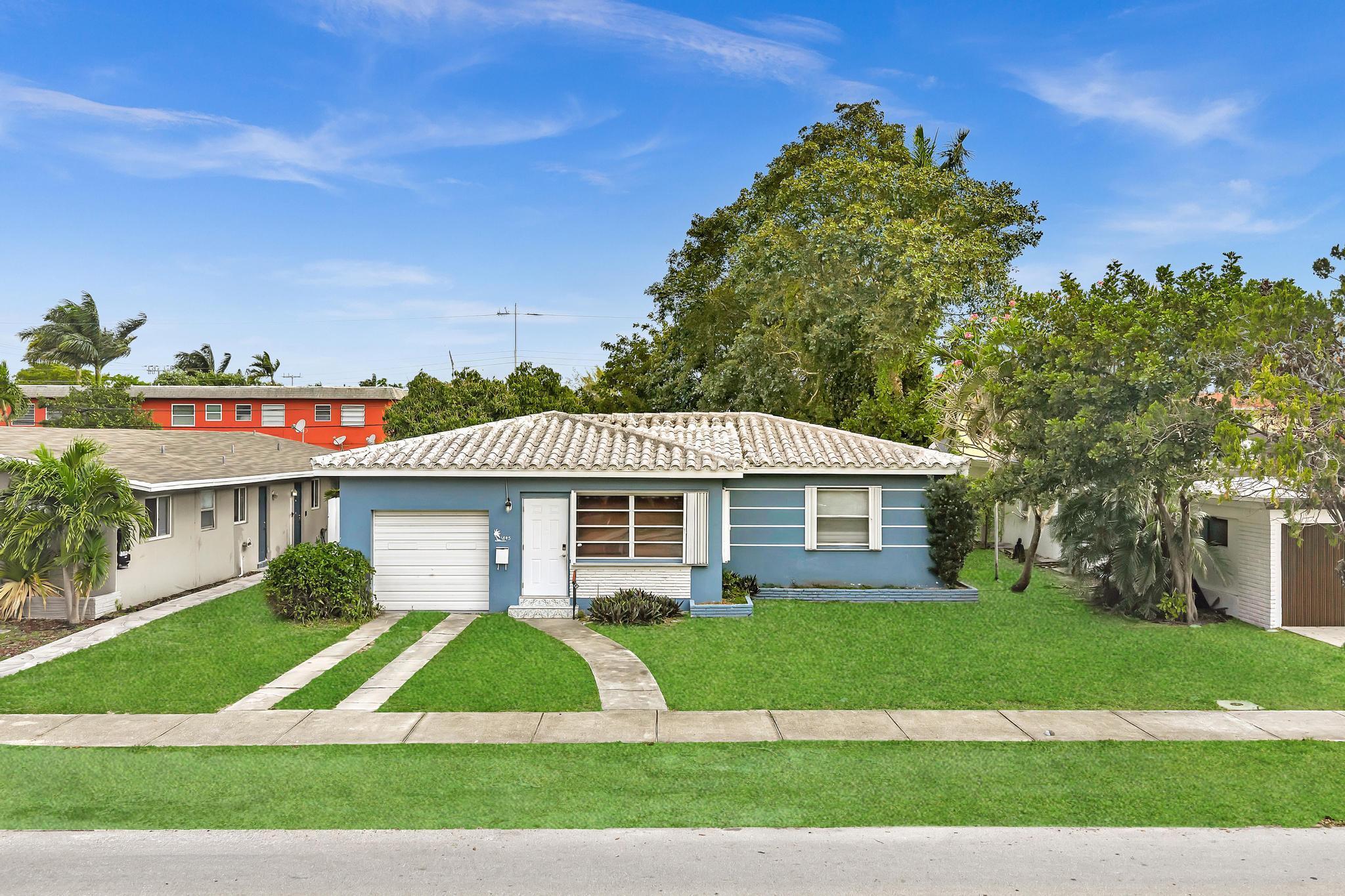 1845 Sherman Street, Hollywood, FL 33020, Hollywood - Photo 2