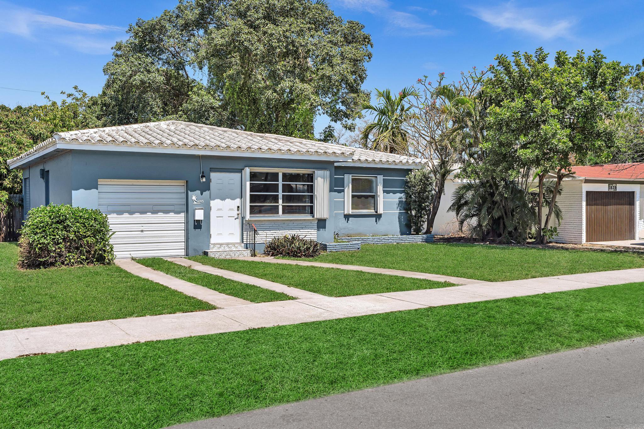 1845 Sherman Street, Hollywood, FL 33020, Hollywood - Photo 3