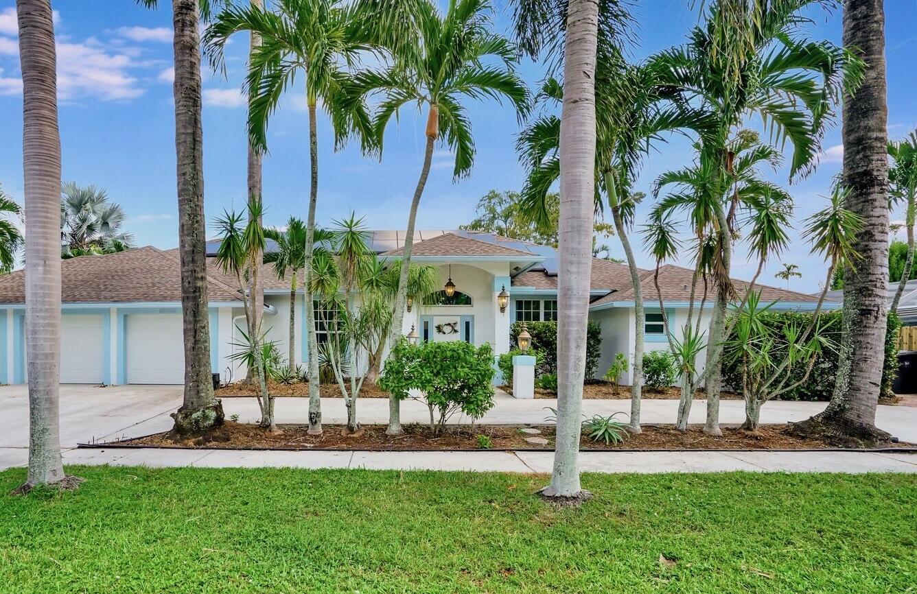 1212 Mulberry Place, Wellington, FL 33414, Wellington