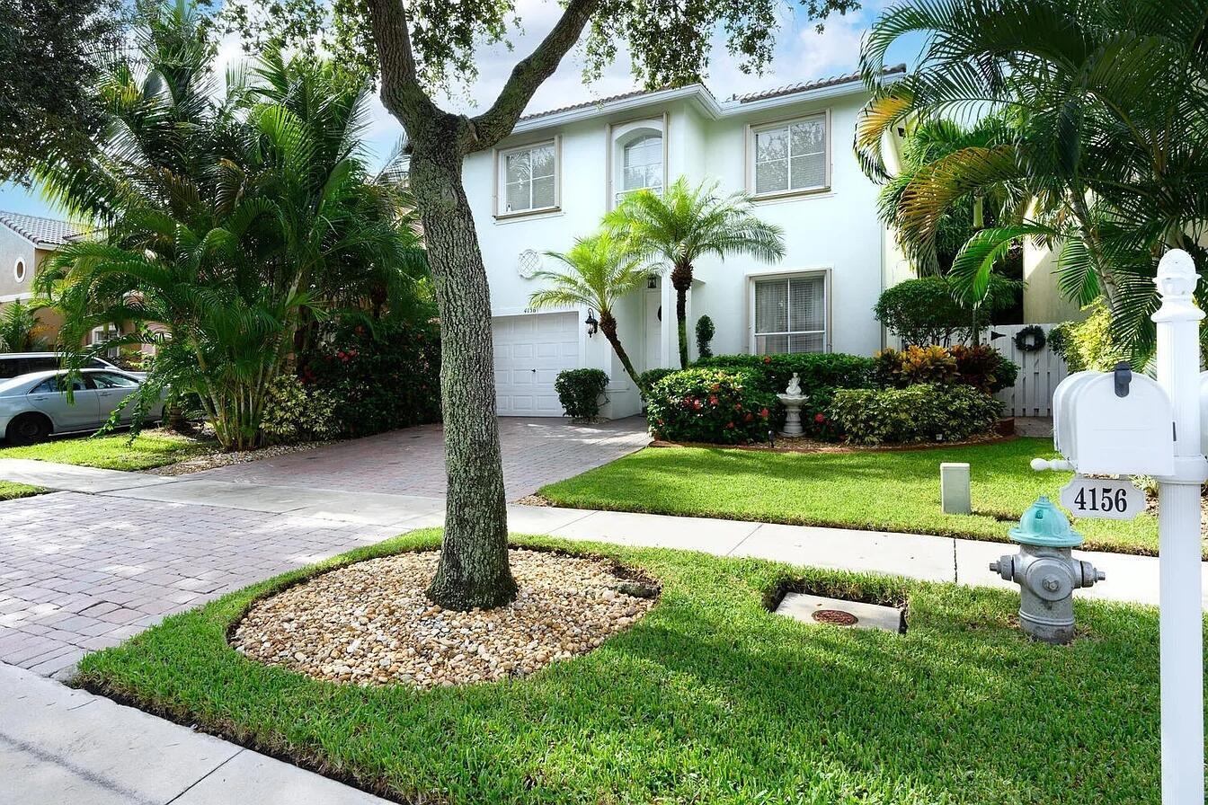4156 Meade Way, West Palm Beach, FL 33409, West Palm Beach - Photo 4