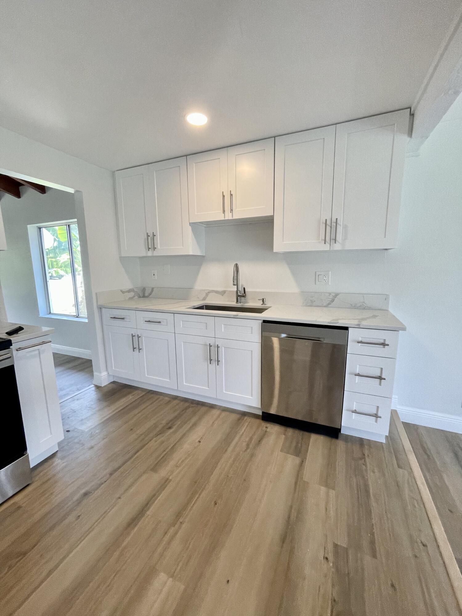 7150 NW 46th Court, Lauderhill, FL 33319, Lauderhill - Photo 3