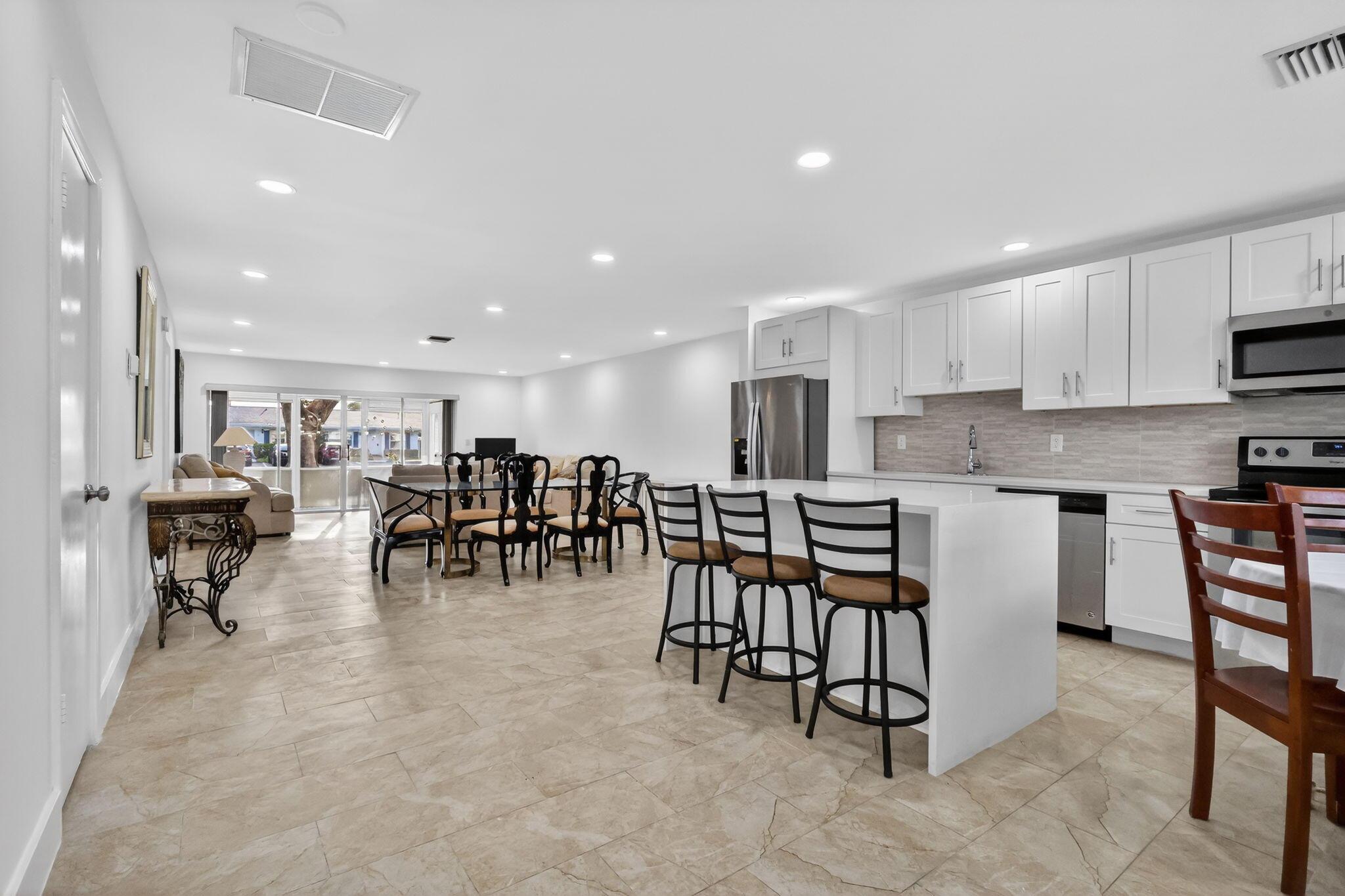 5093 Privet Place A, Delray Beach, FL 33484, Delray Beach - Photo 4
