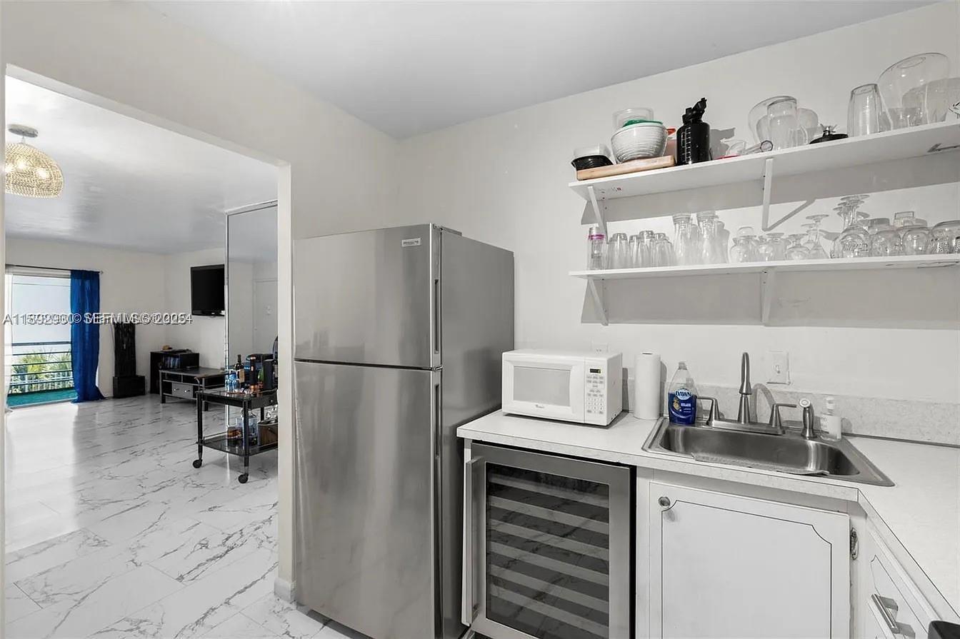 4043 NW 16th Street 201, Lauderhill, FL 33313, Lauderhill - Photo 2