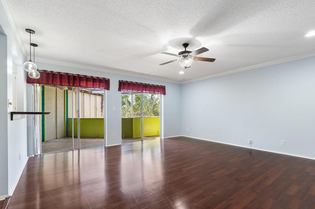 2 Greenway Village N 210, Royal Palm Beach, FL 33411, Royal Palm Beach - Photo 3