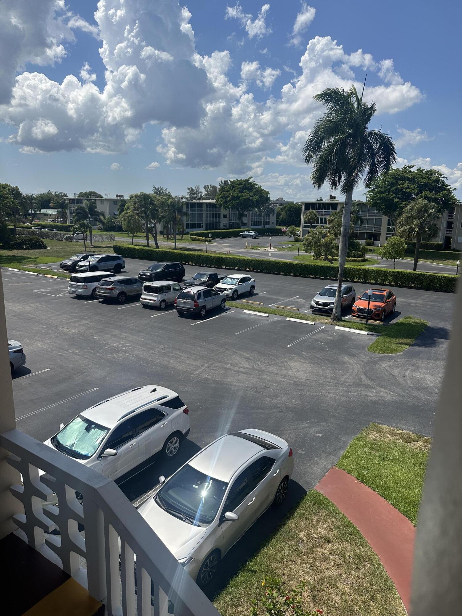 2812 S Garden Dr S 304, Lake Worth, FL 33461, Lake Worth - Photo 5