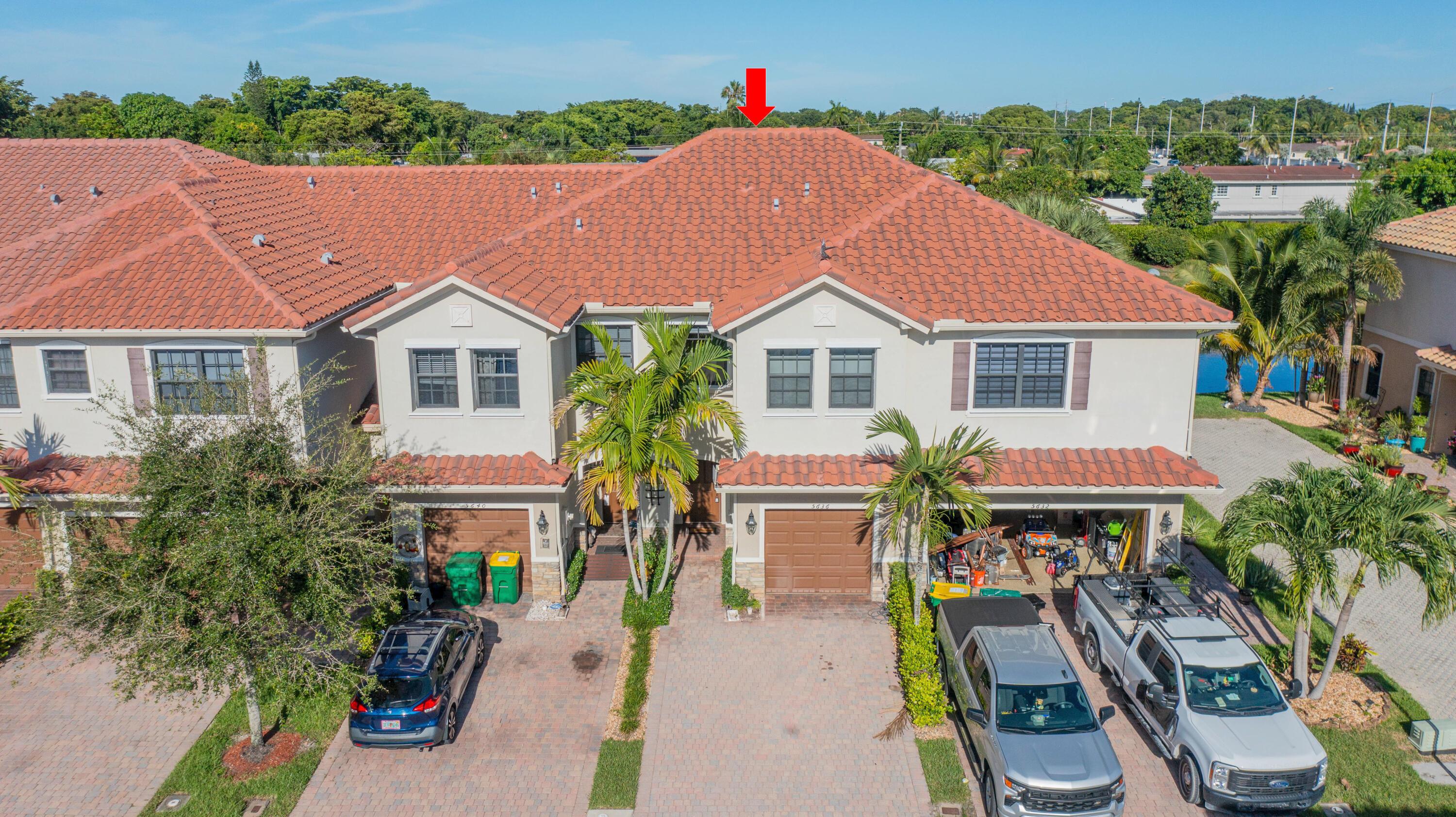 5636 NW 58th Lane, Tamarac, FL 33319, Tamarac - Photo 3