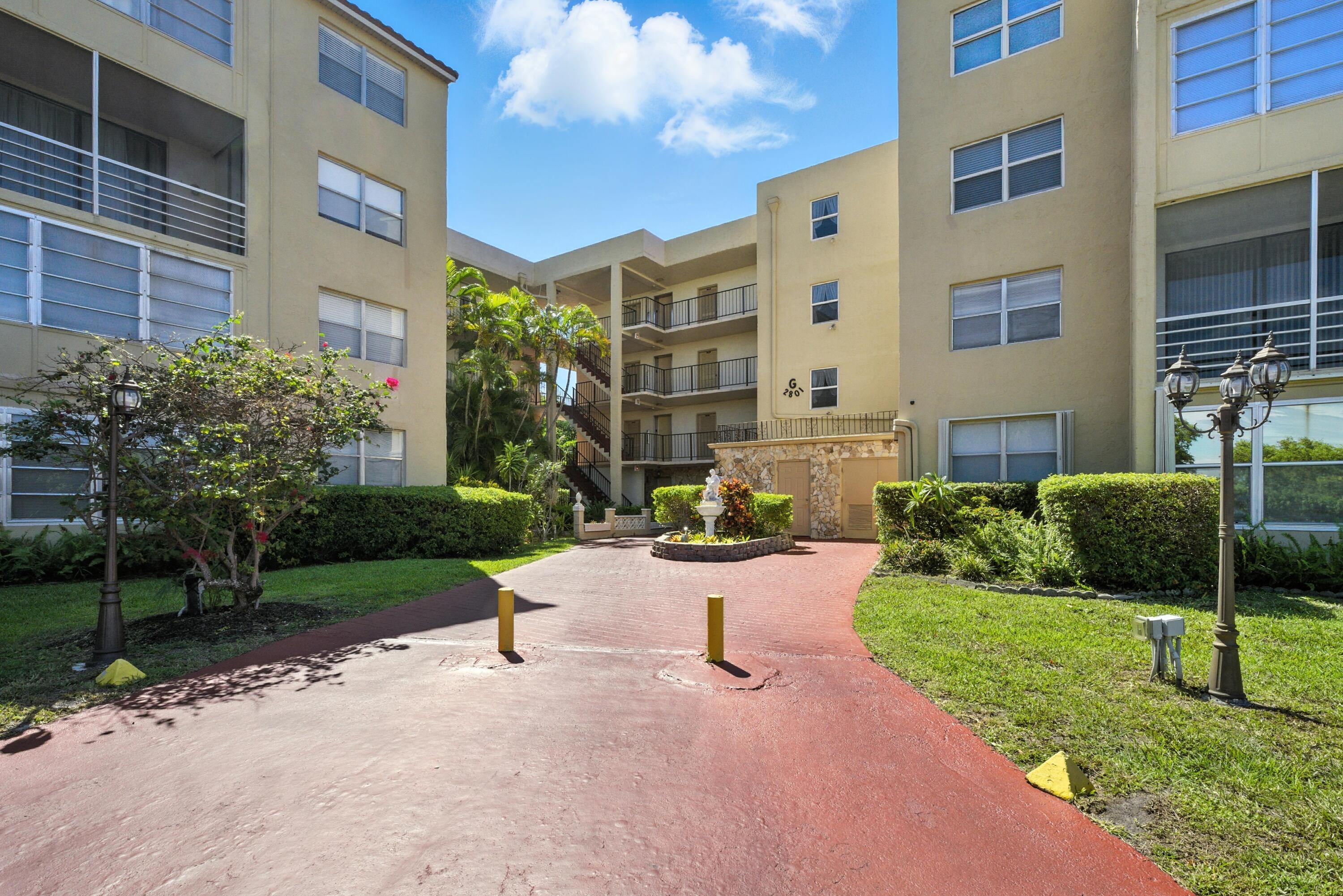 2801 Somerset Drive 101, Lauderdale Lakes, FL 33311, Lauderdale Lakes