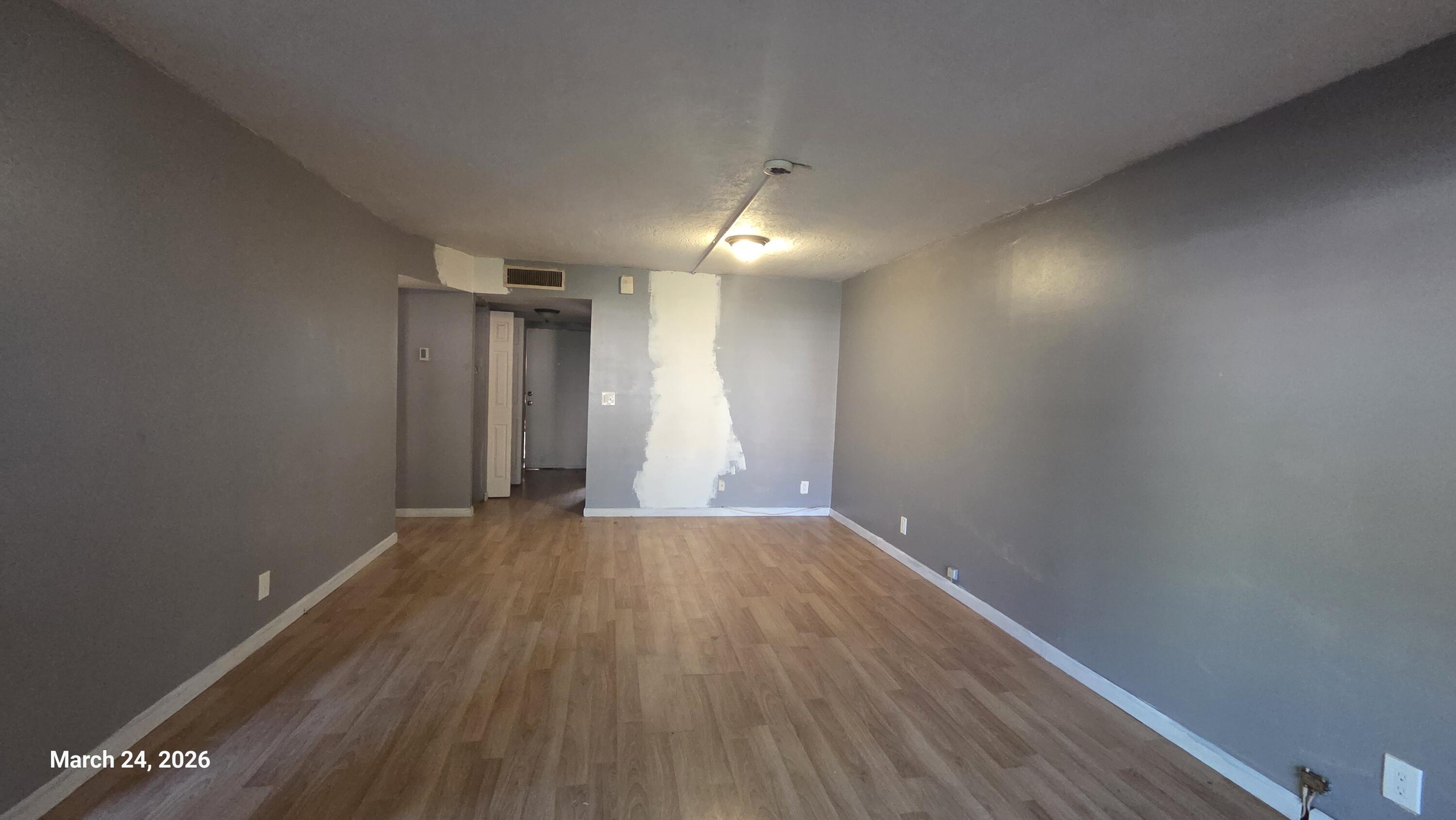 2801 Somerset Drive 101, Lauderdale Lakes, FL 33311, Lauderdale Lakes - Photo 4