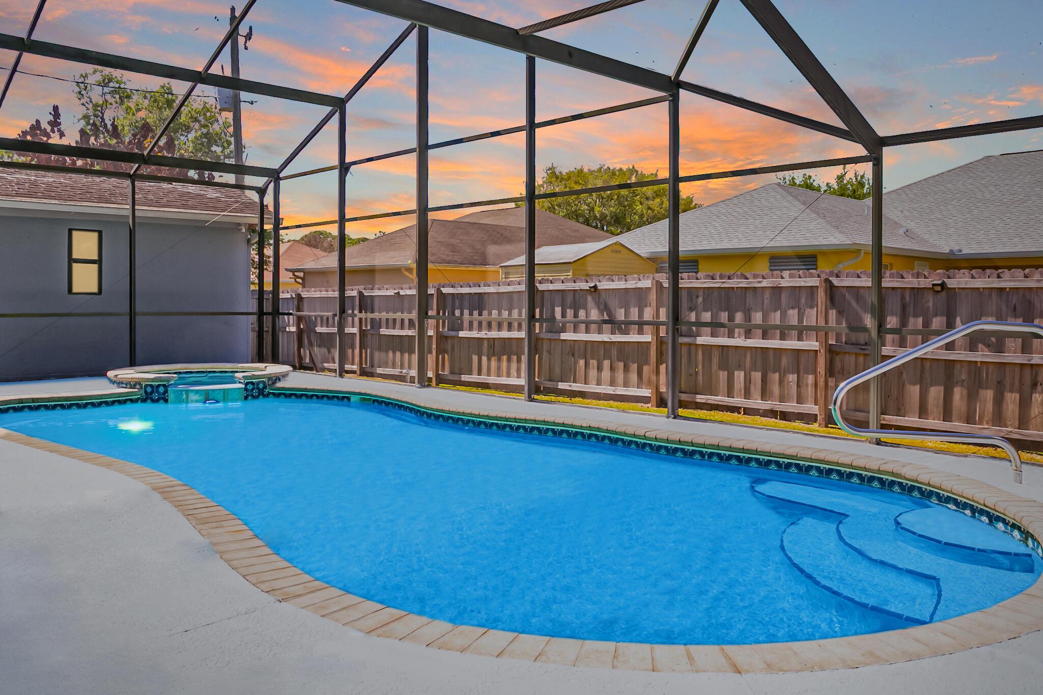 471 SE Ron Rico Terrace, Port St. Lucie, FL 34983, Port St. Lucie - Photo 2