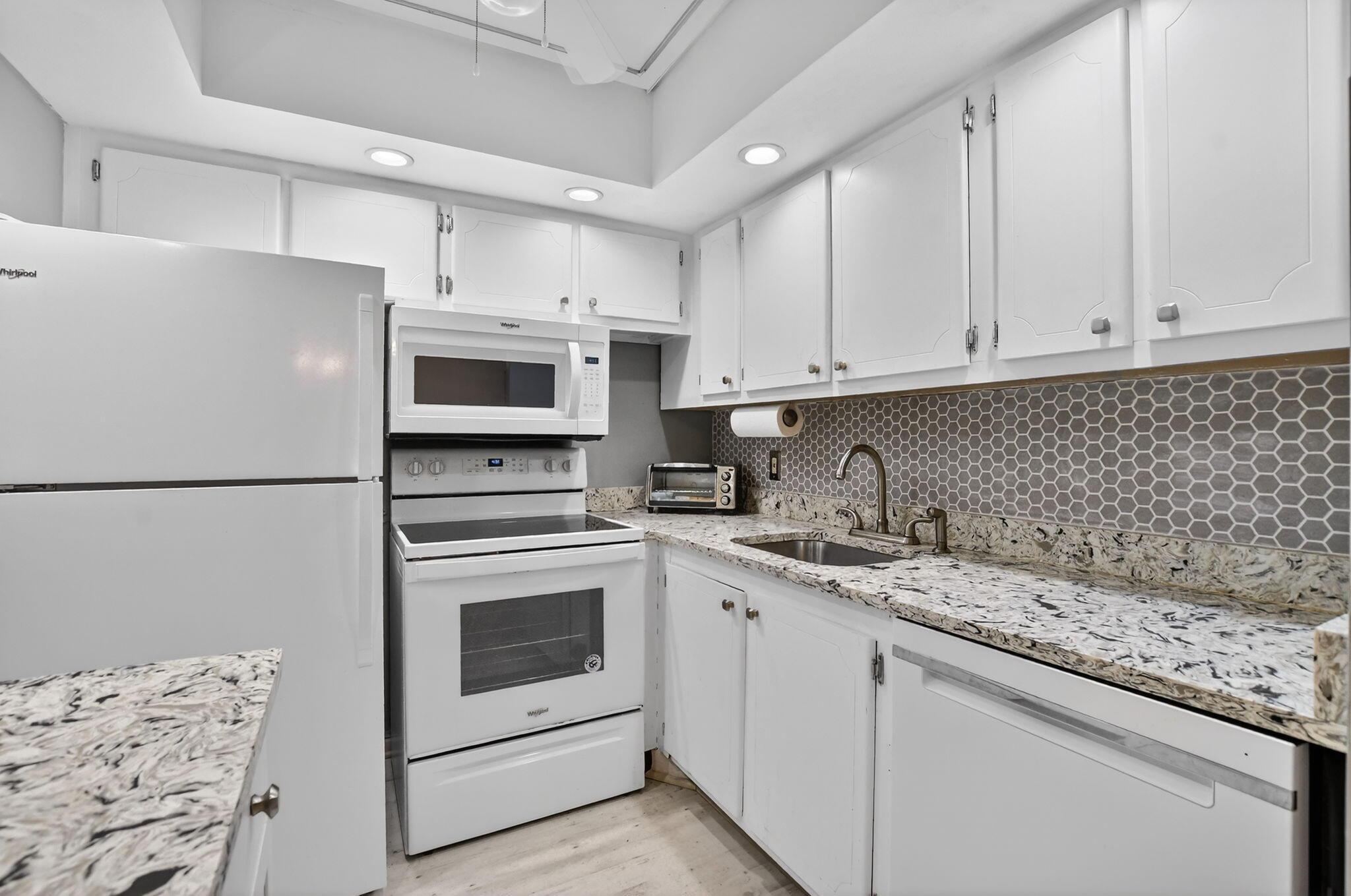 4038 Durham B, Deerfield Beach, FL 33442, Deerfield Beach