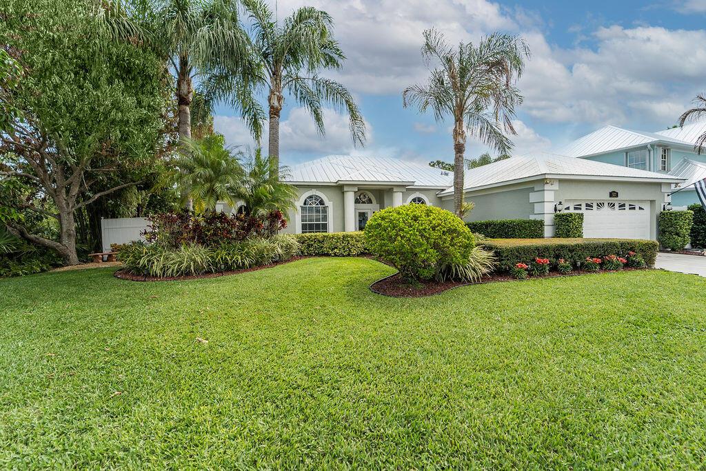 527 NW Bellworth Place, Jensen Beach, FL 34957, Jensen Beach - Photo 5