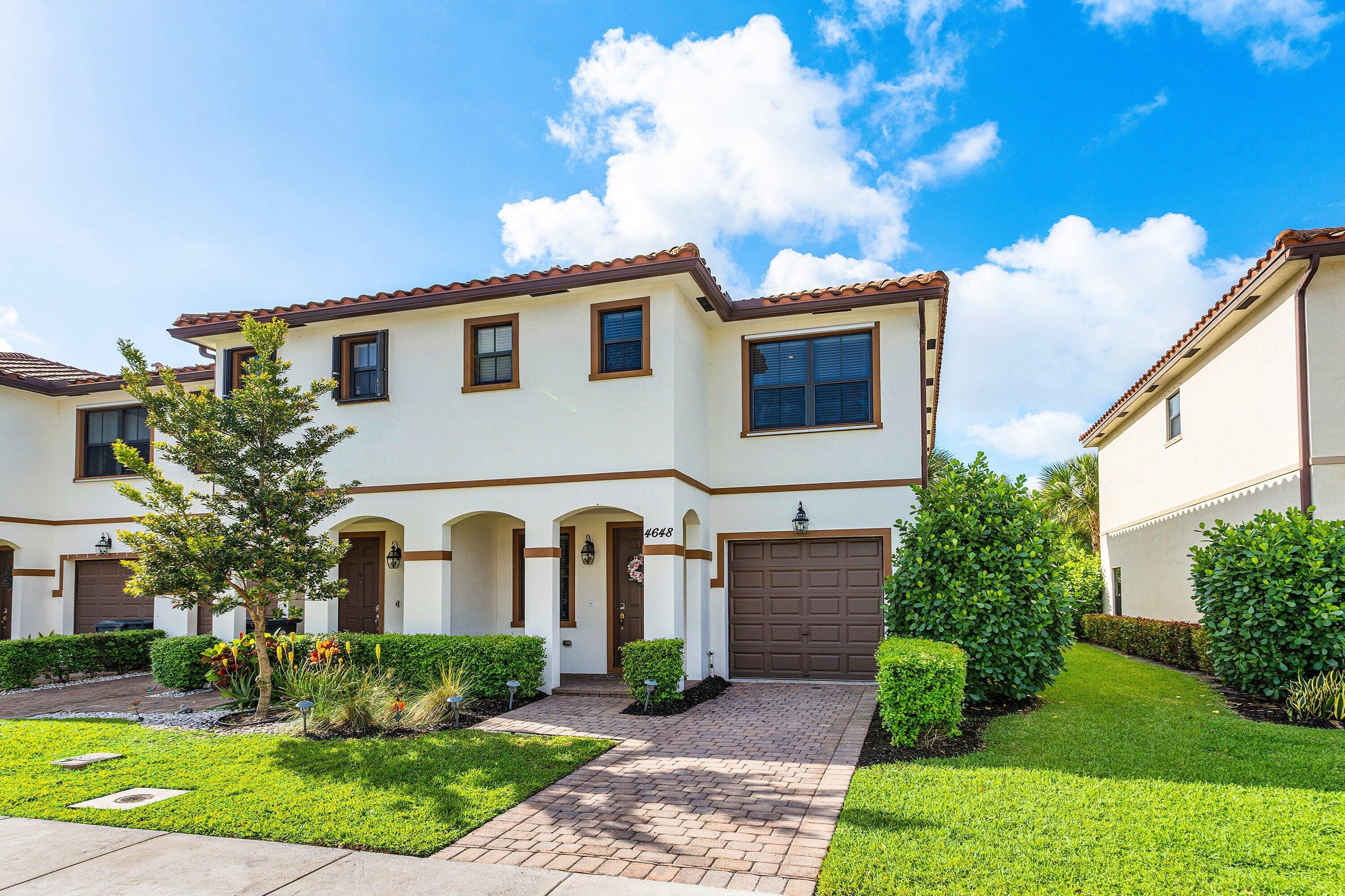 4648 Silver Saw, Lake Worth, FL 33463, Lake Worth - Photo 2