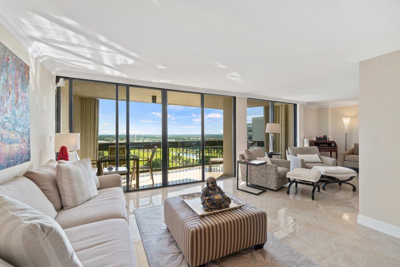 2400 Presidential Way 1906, West Palm Beach, FL 33401, West Palm Beach - Photo 2