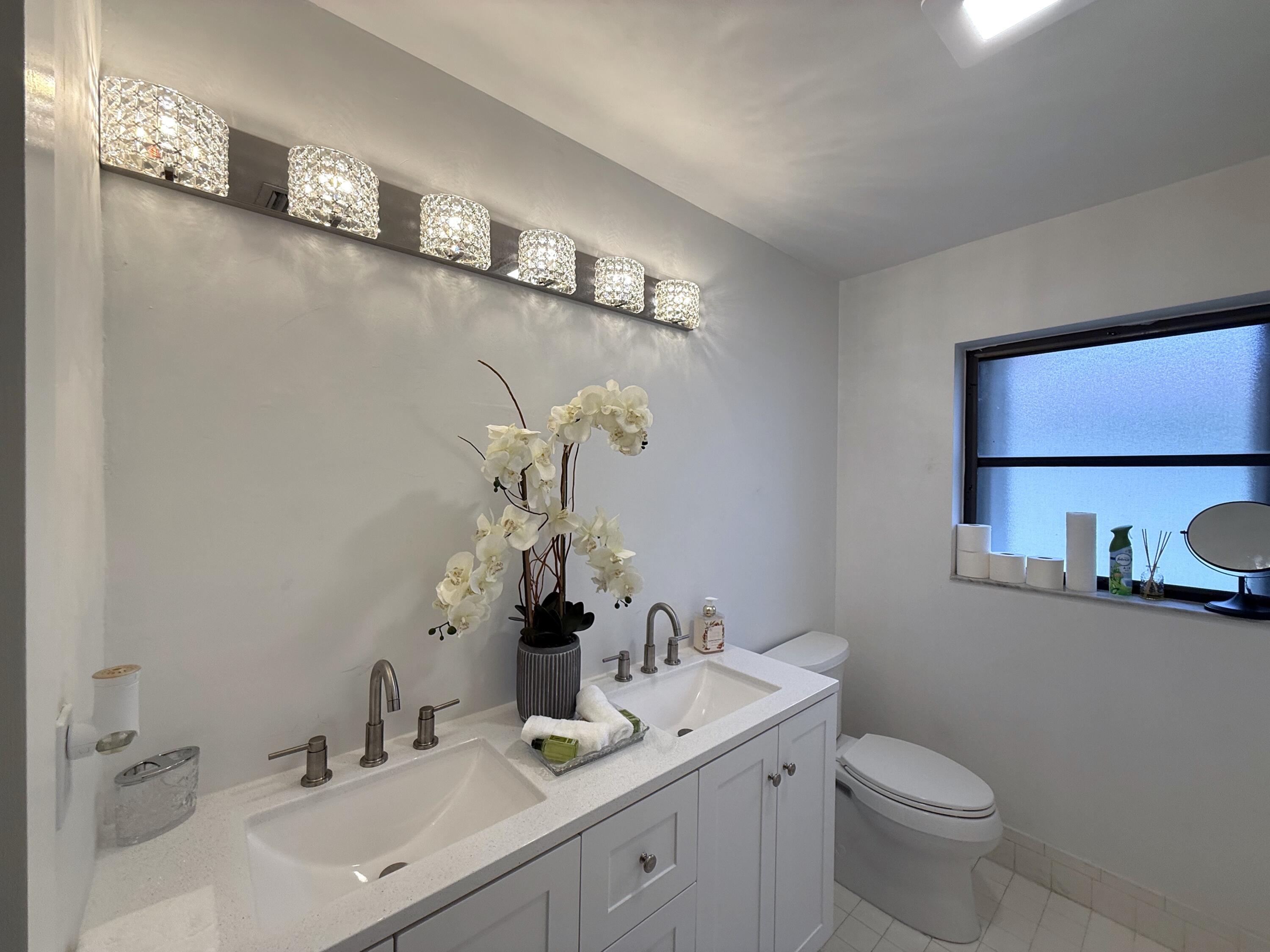 10760 NW 18th Court 1, Plantation, FL 33322, Plantation - Photo 3
