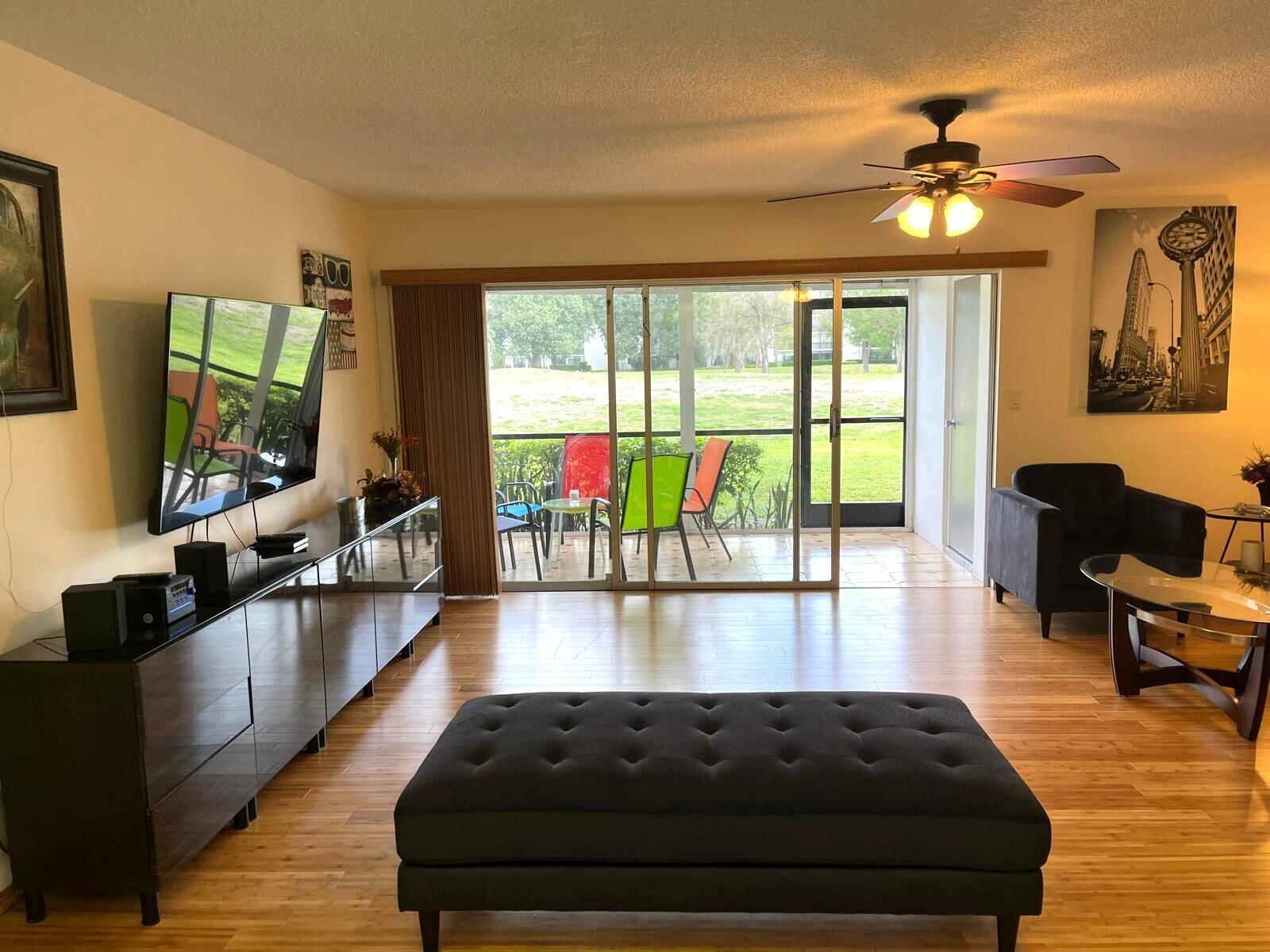 4092 Inverrary Drive Unit B12, Lauderhill, FL 33319, Lauderhill - Photo 4