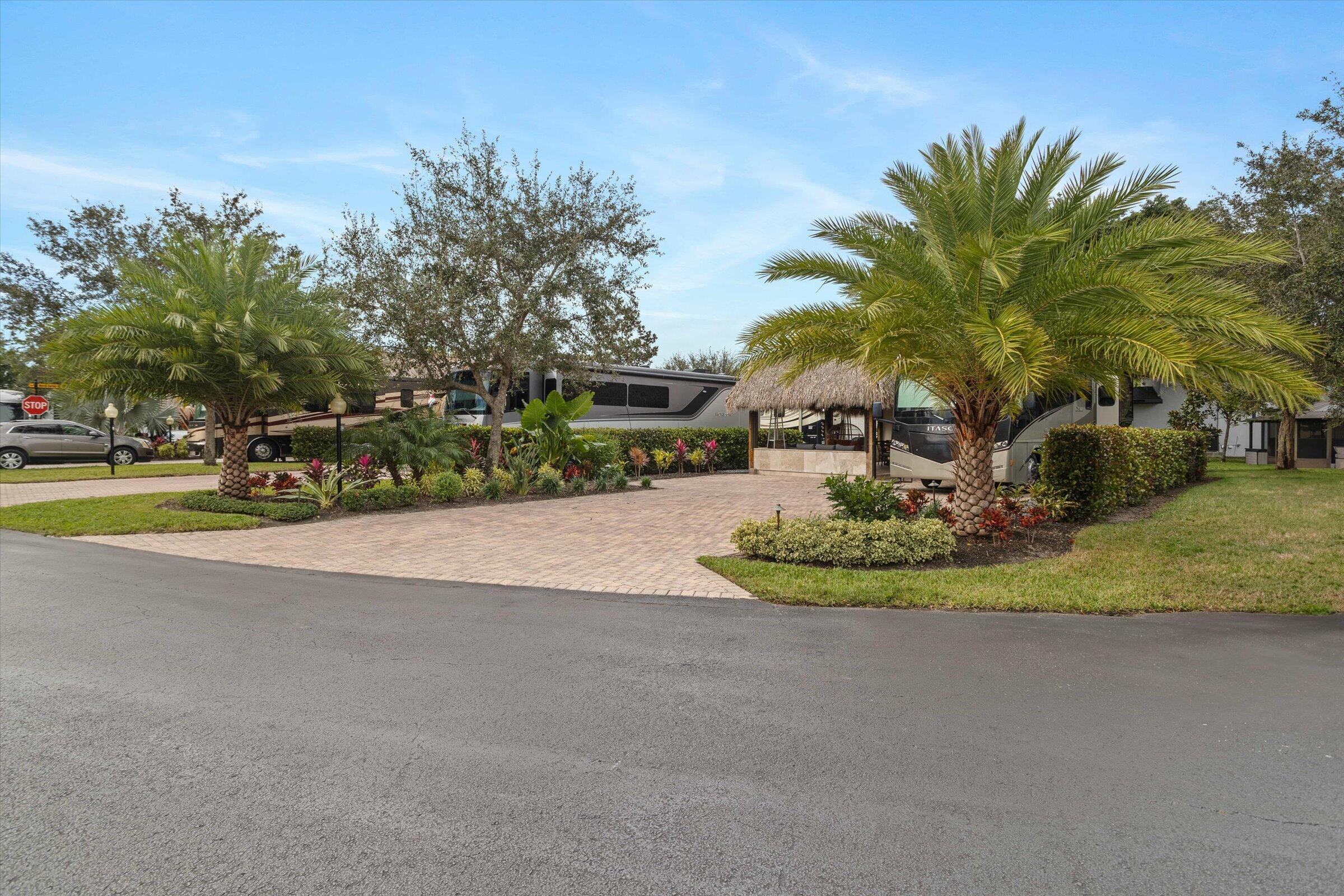 204 N Cortez Drive 204, Margate, FL 33068, Margate - Photo 3