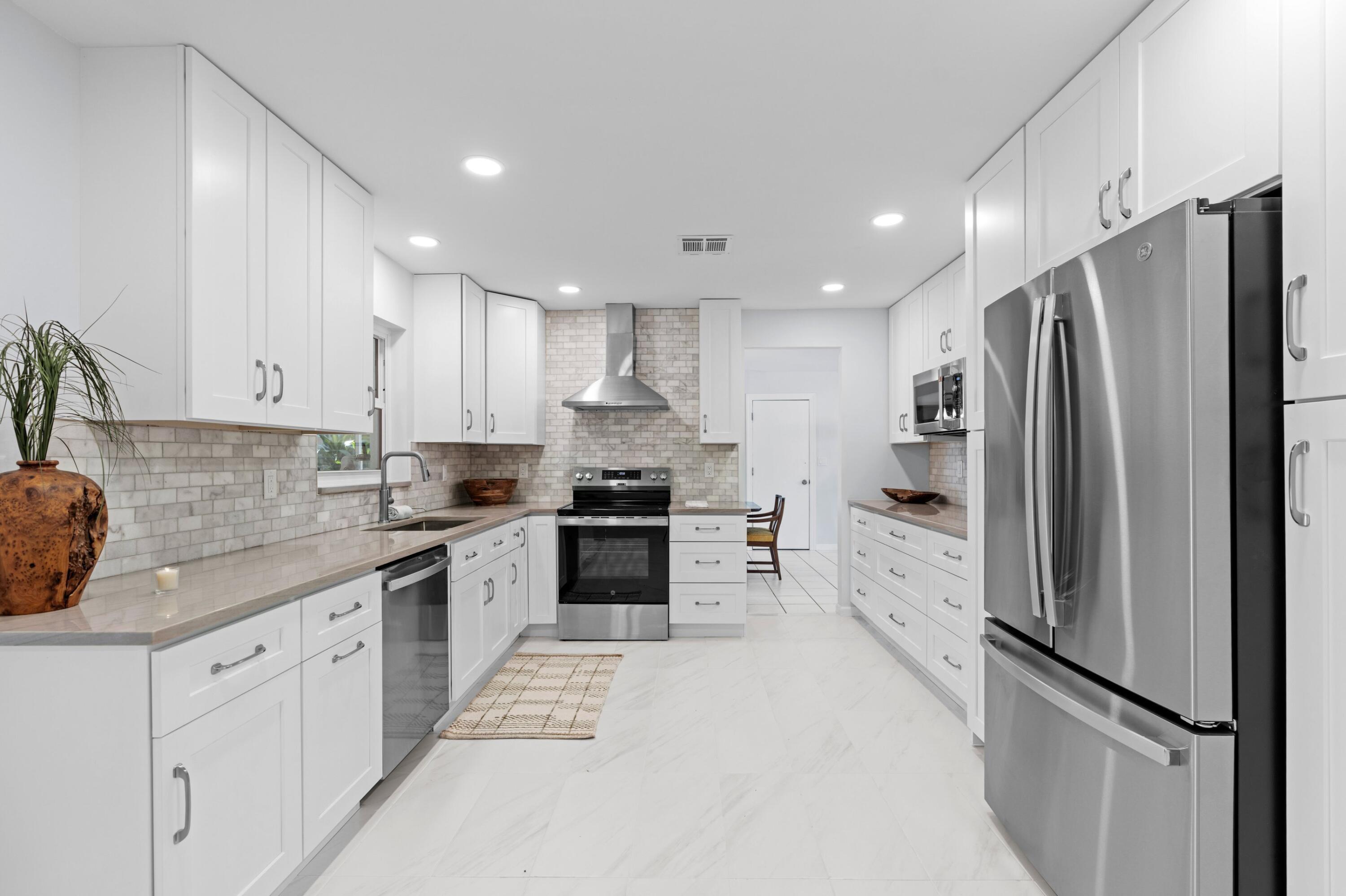 324 Sandpiper Avenue, Royal Palm Beach, FL 33411, Royal Palm Beach