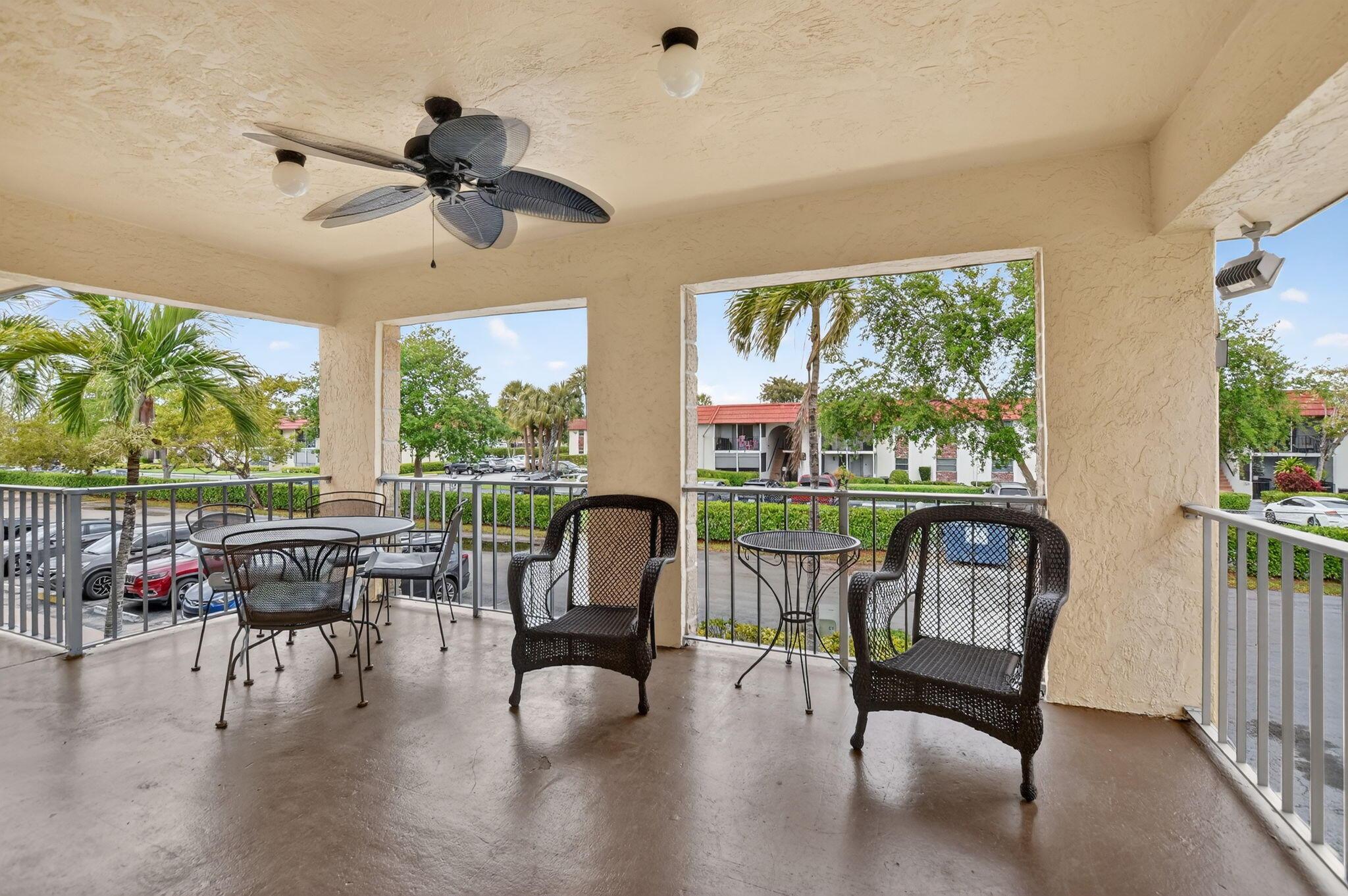 9855 Sandalfoot Boulevard Apt 317, Boca Raton, FL 33428, Boca Raton - Photo 2