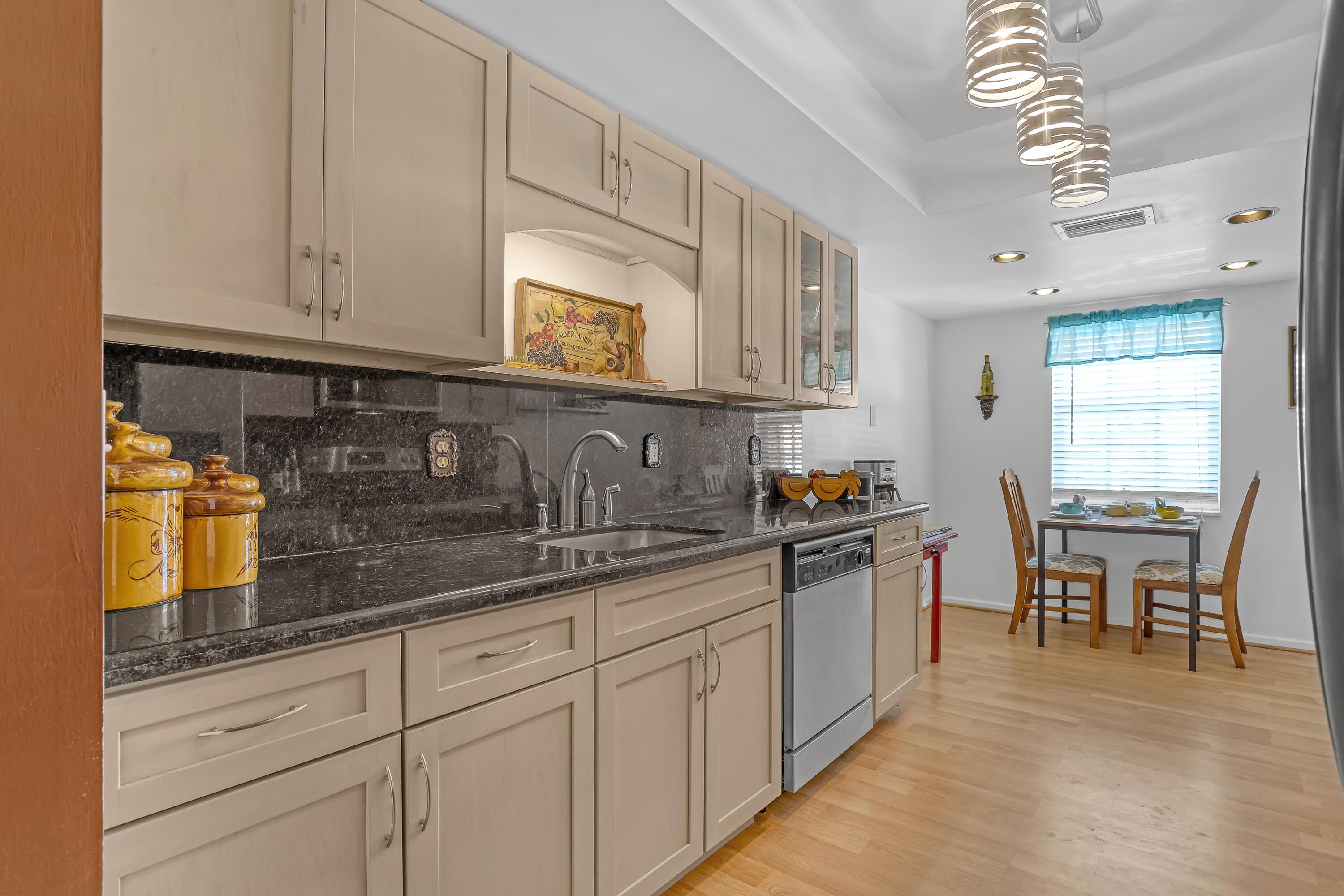 1250 Sugar Sands Boulevard 207, Singer Island, FL 33404, Singer Island - Photo 4
