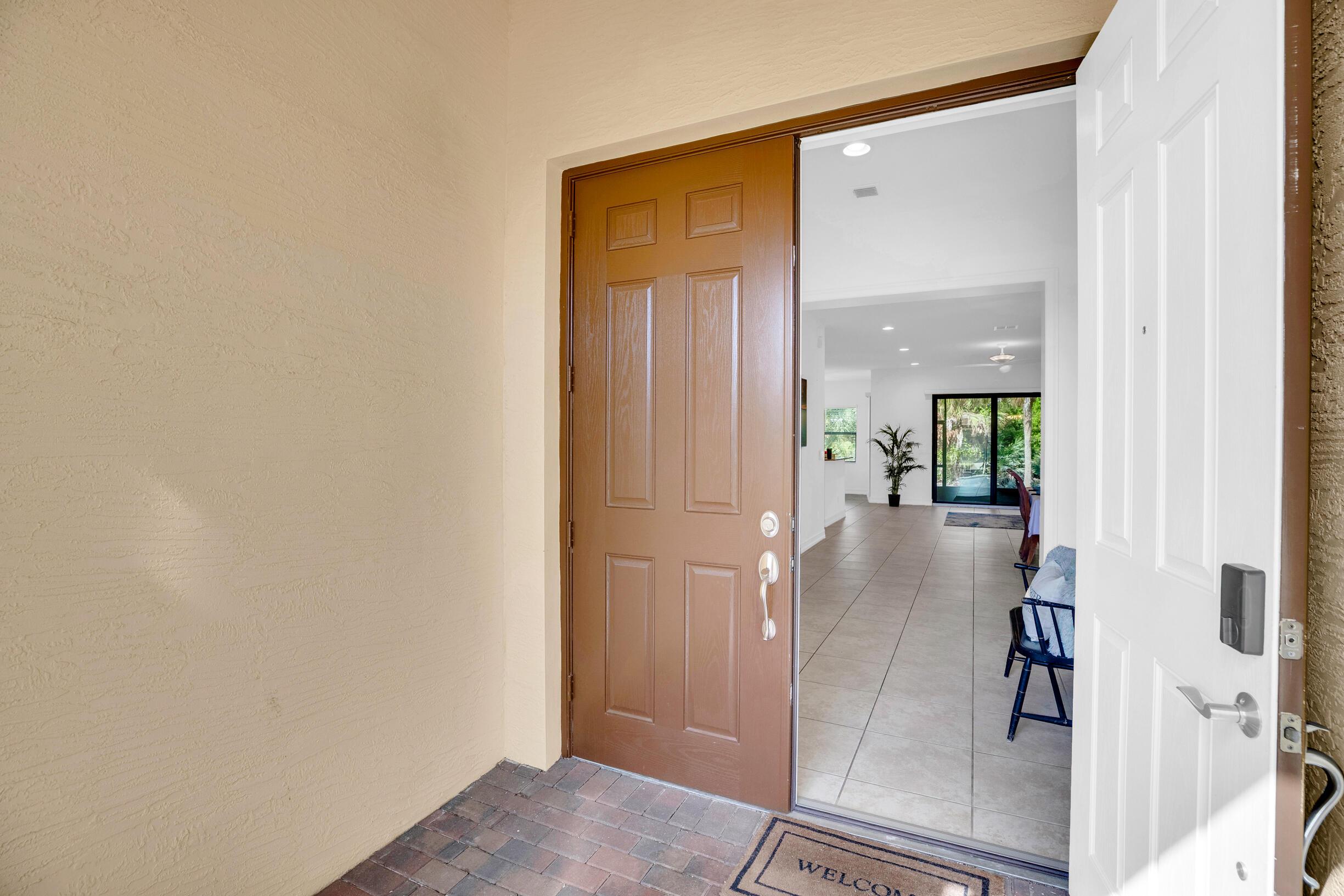 5585 40th Avenue, Vero Beach, FL 32967, Vero Beach - Photo 5