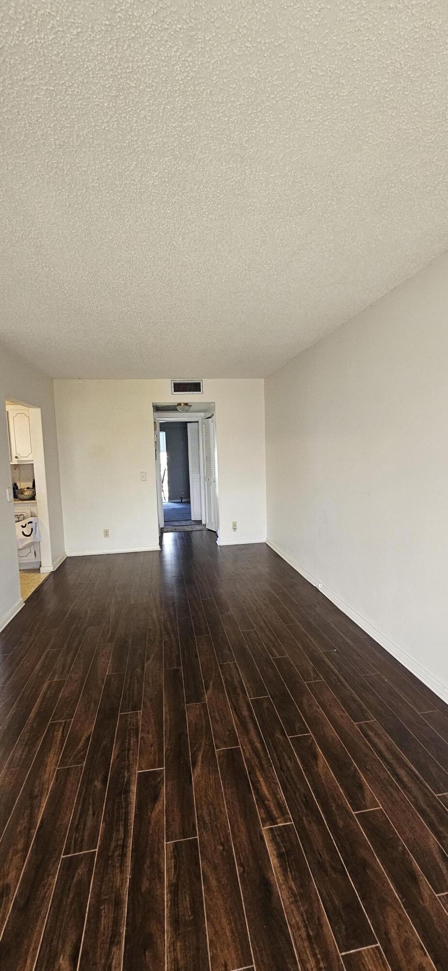198 E Preston Way 198, Boca Raton, FL 33434, Boca Raton - Photo 5