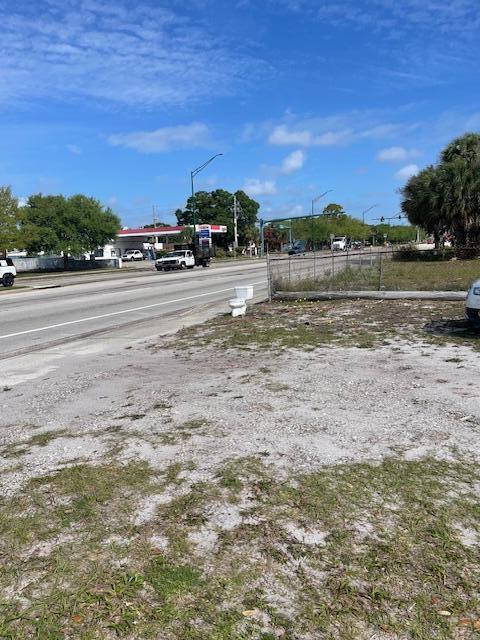 000 N 25th Street, Fort Pierce, FL 34994, Fort Pierce - Photo 3