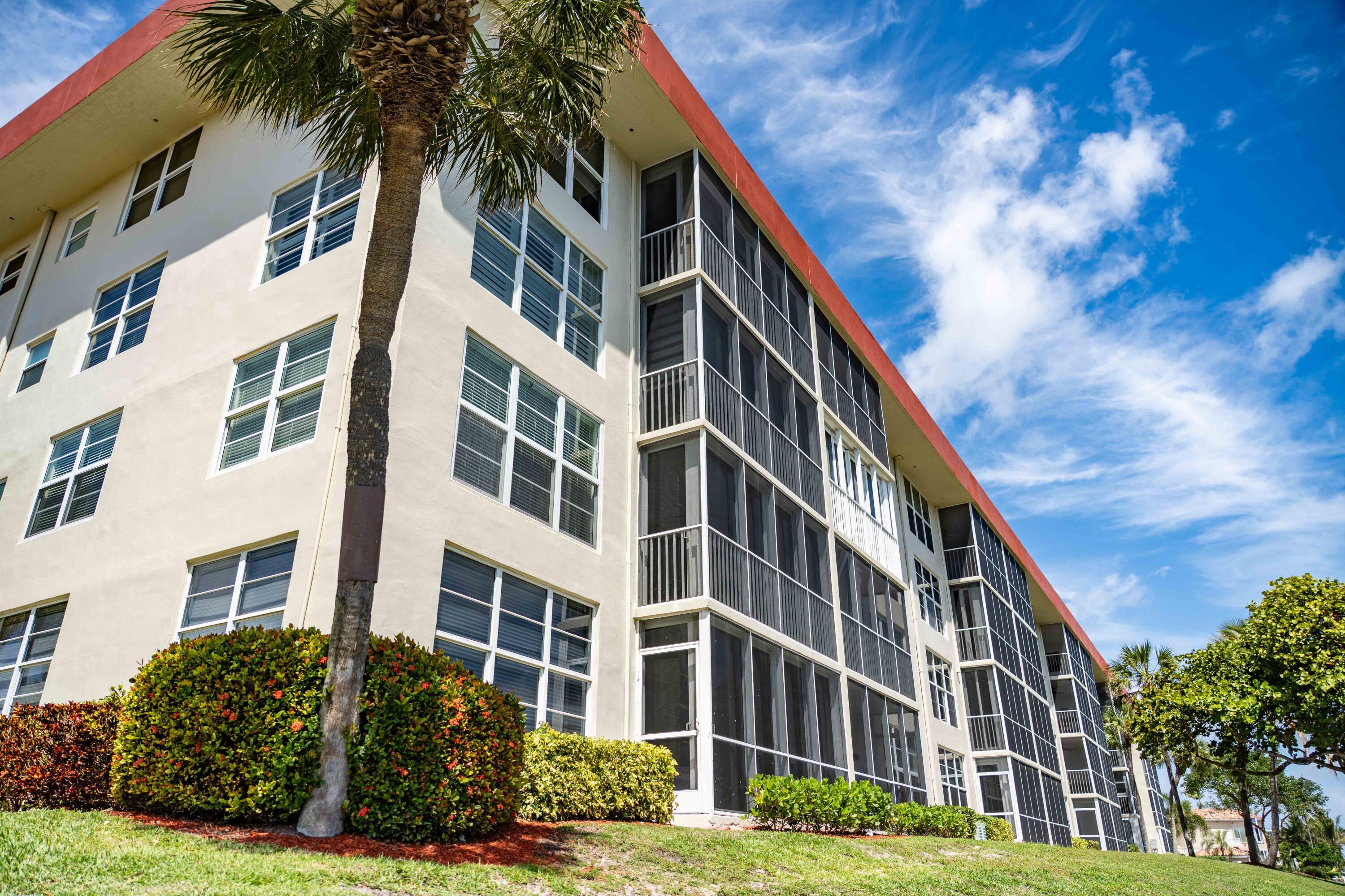 3180 NE 48th Court 201, Lighthouse Point, FL 33064, Lighthouse Point