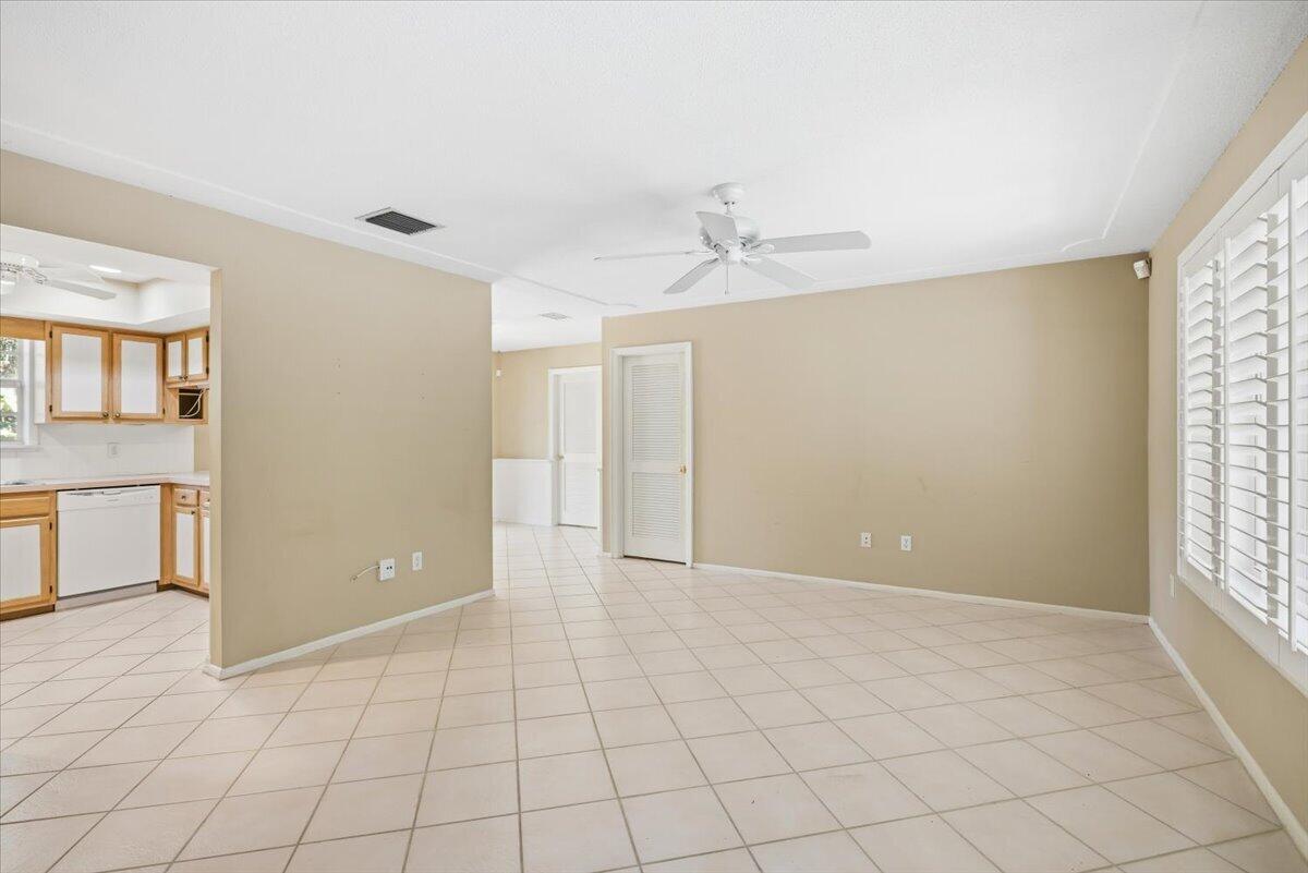 284 35th Avenue, Vero Beach, FL 32968, Vero Beach - Photo 3