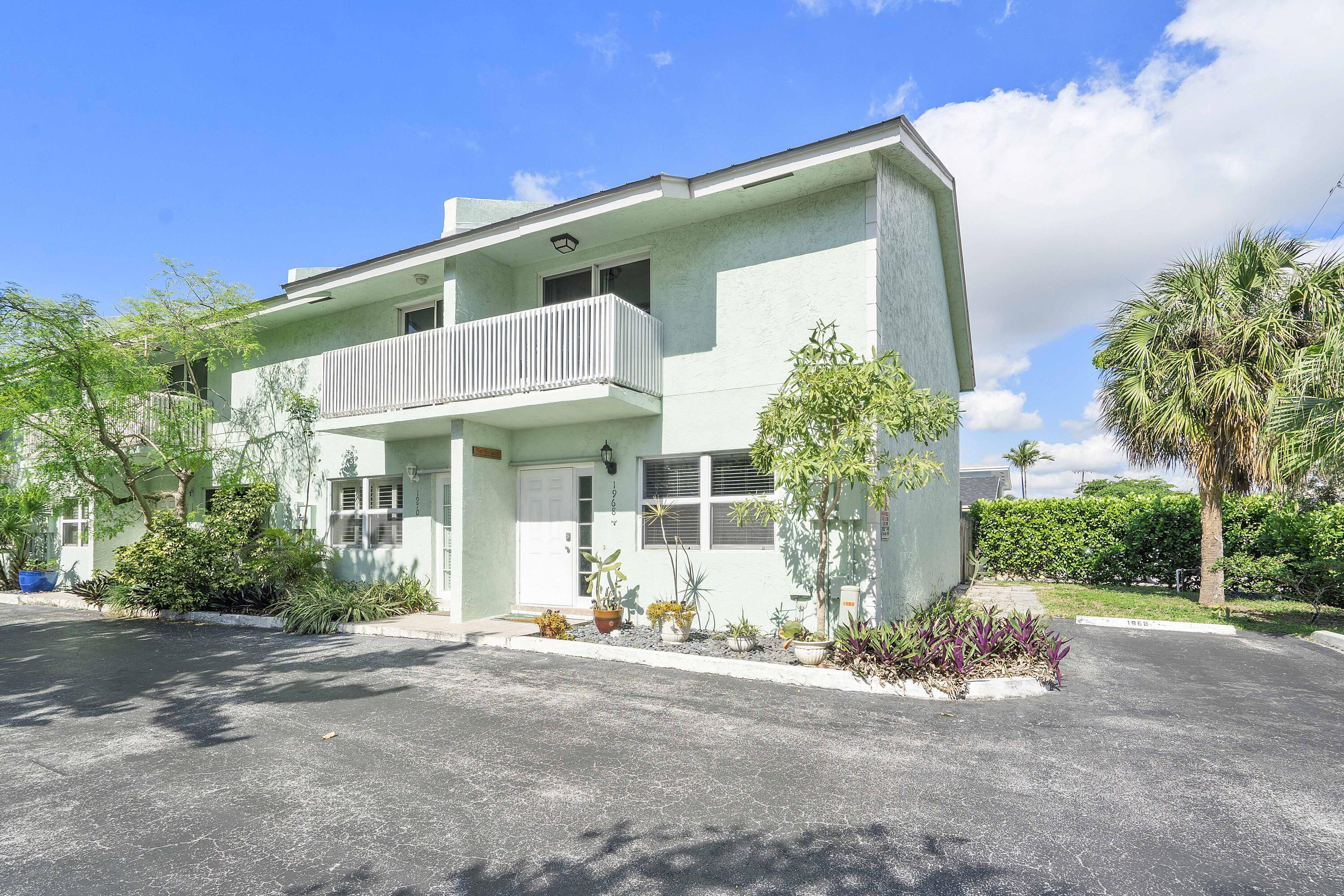 1968 NE 3rd Street 1, Deerfield Beach, FL 33441, Deerfield Beach - Photo 3