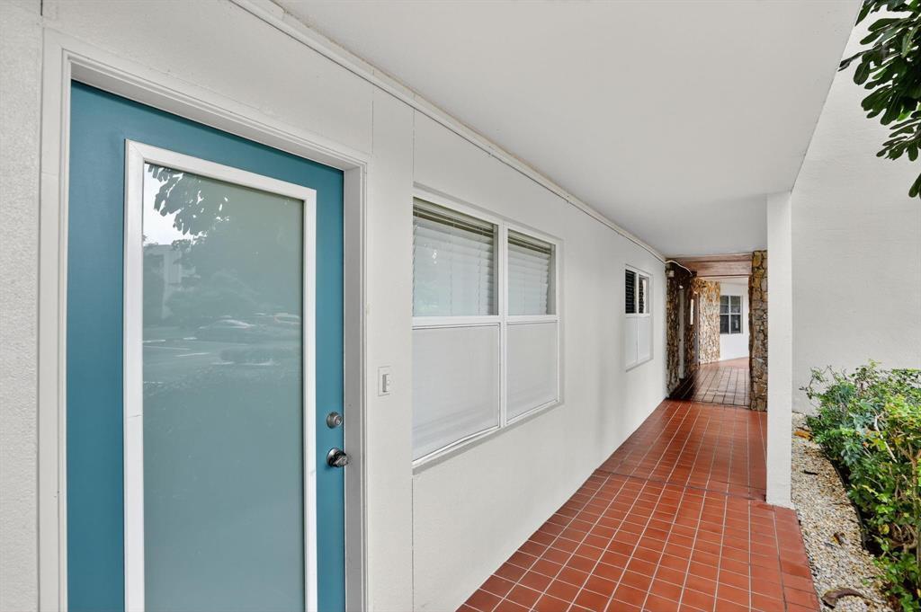 2003 Granada Drive F1, Coconut Creek, FL 33066, Coconut Creek
