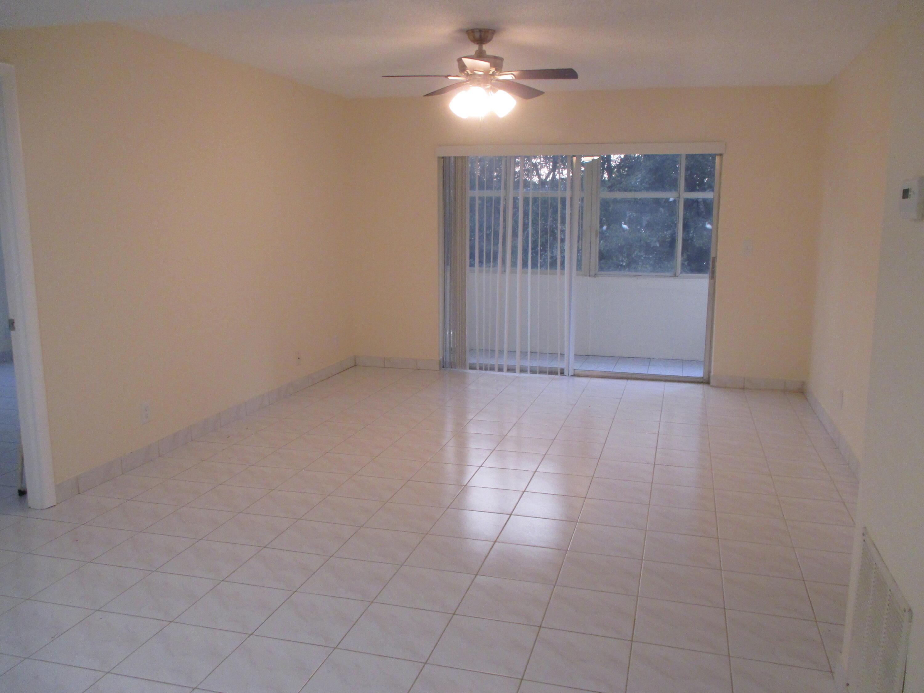 200 Lake Carol Drive, West Palm Beach, FL 33411, West Palm Beach - Photo 5