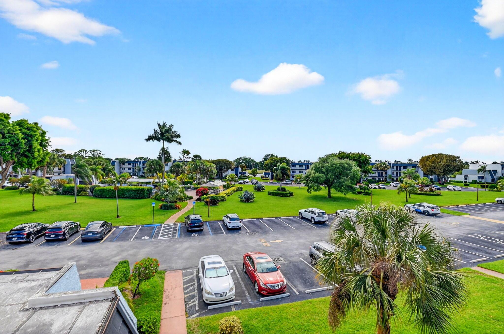 4248 Deste Court 304, Lake Worth, FL 33467, Lake Worth - Photo 5